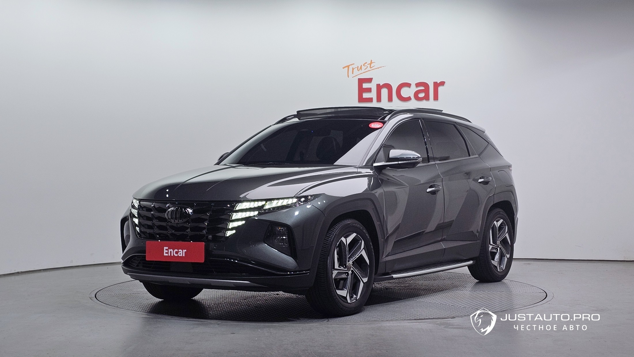 Автомобиль Hyundai Tucson