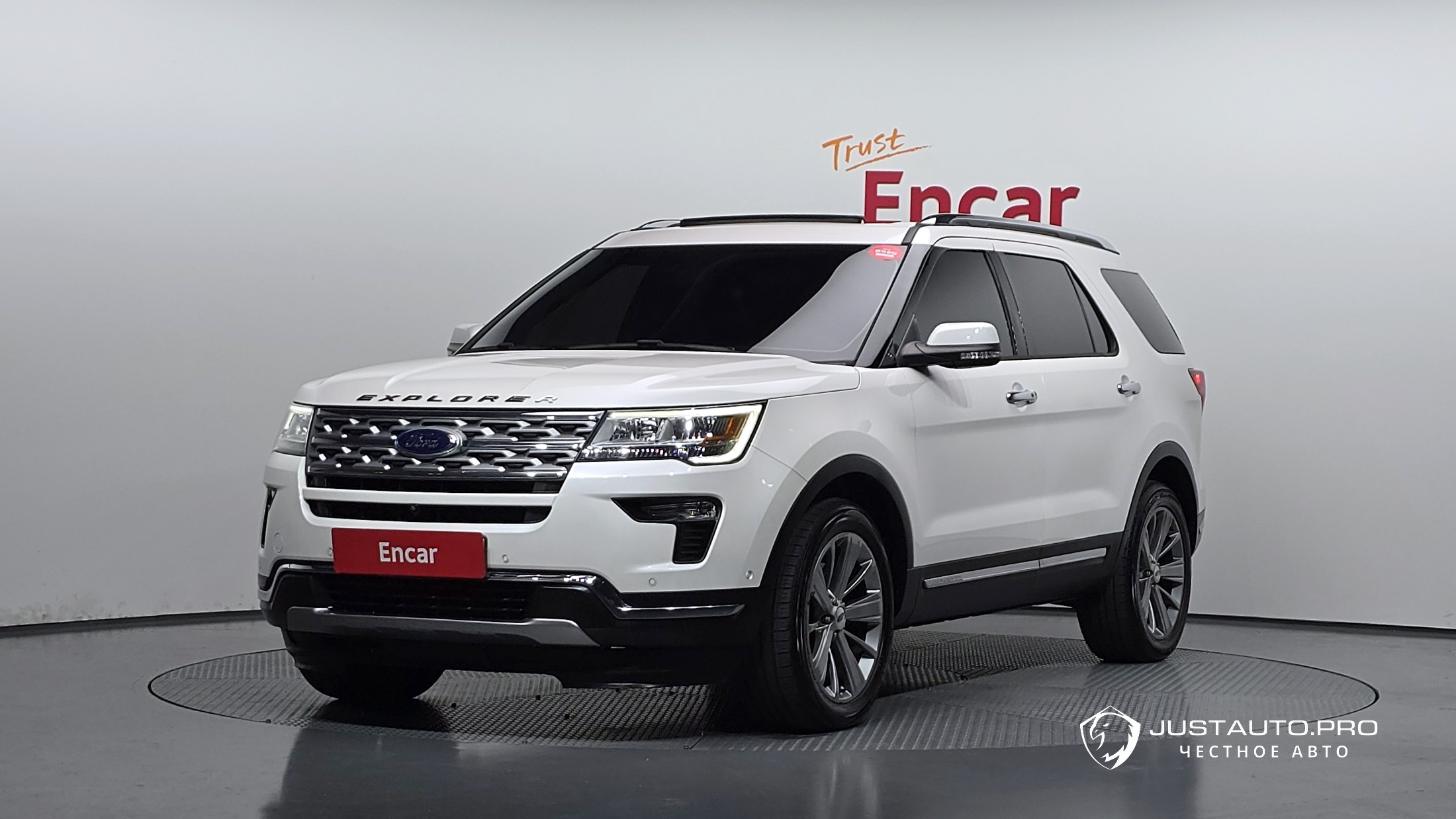 Автомобиль Ford Explorer