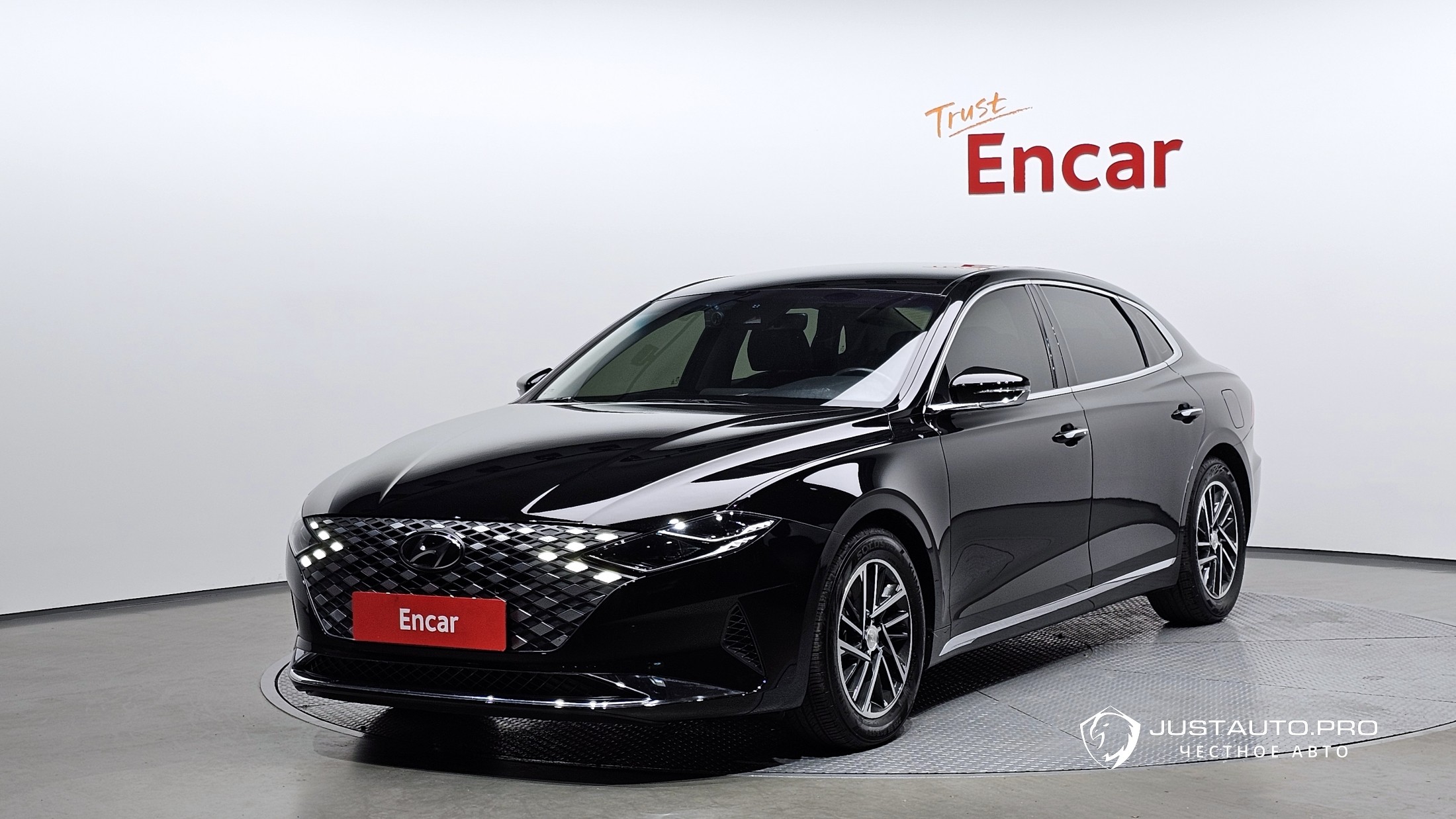 Автомобиль Hyundai Grandeur