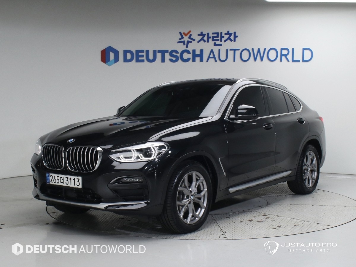 Автомобиль BMW X4