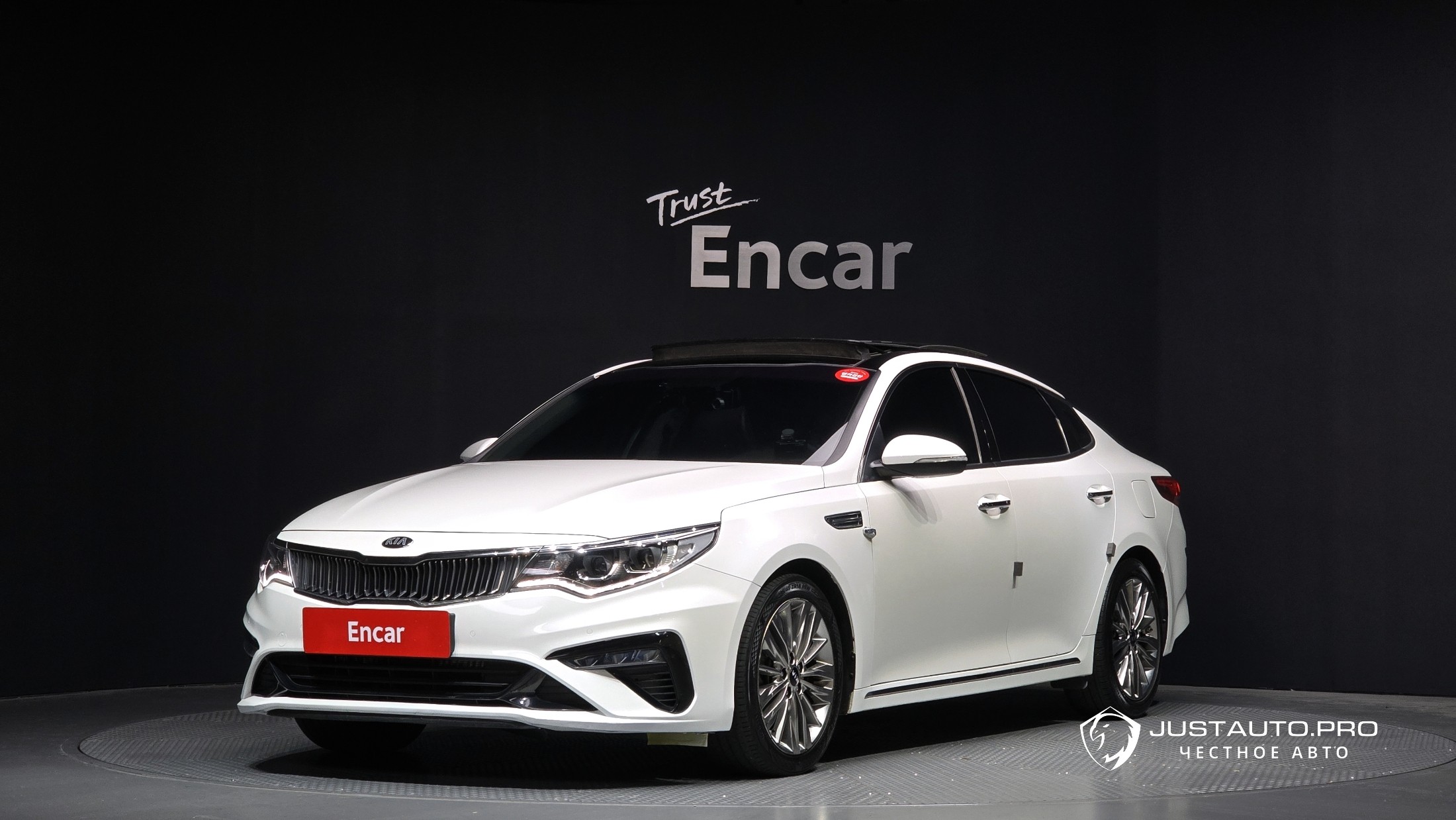 Автомобиль Kia K5