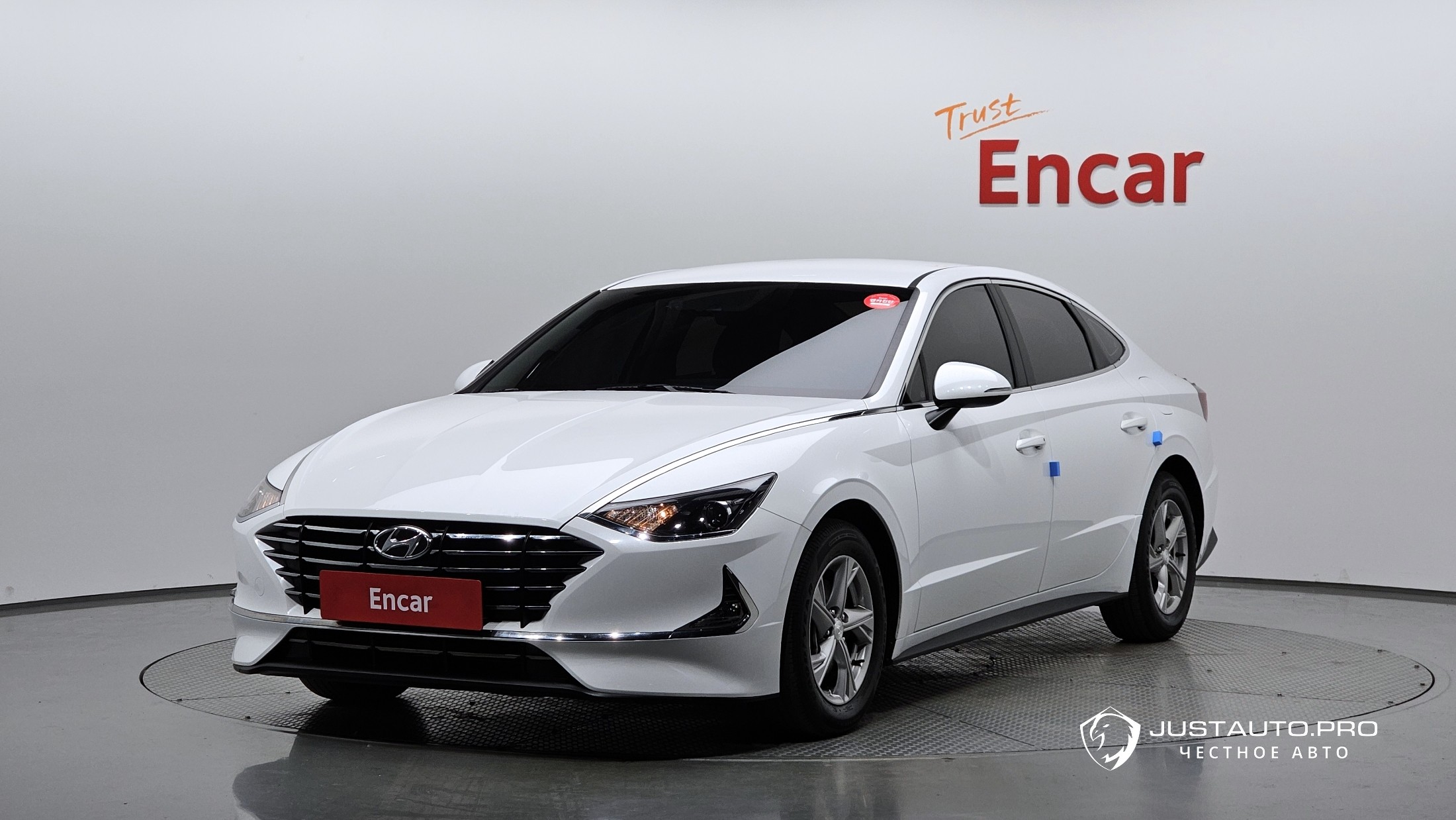 Автомобиль Hyundai Sonata