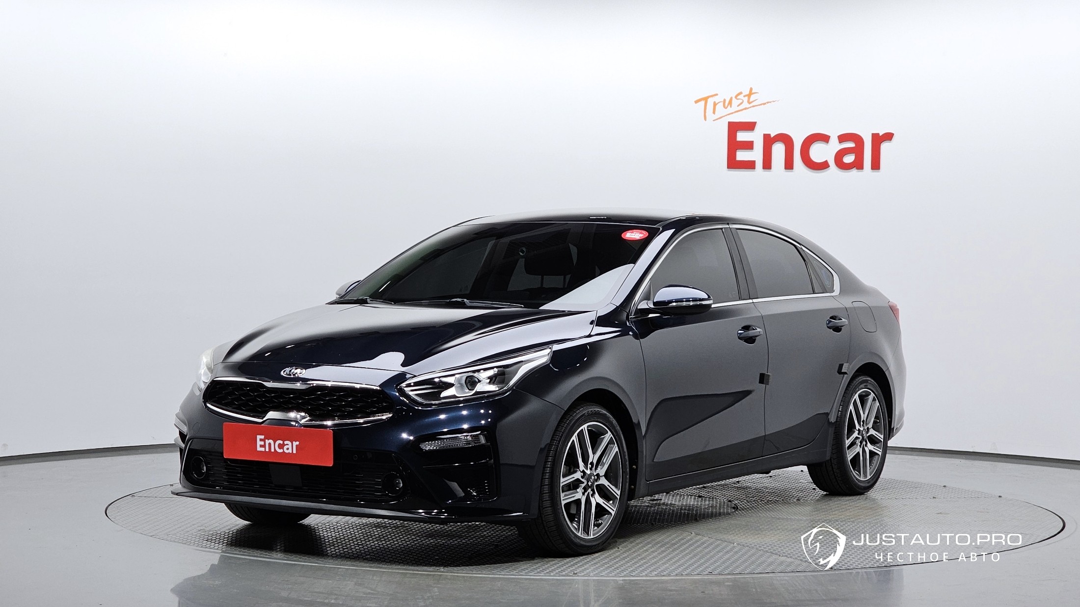 Автомобиль Kia K3