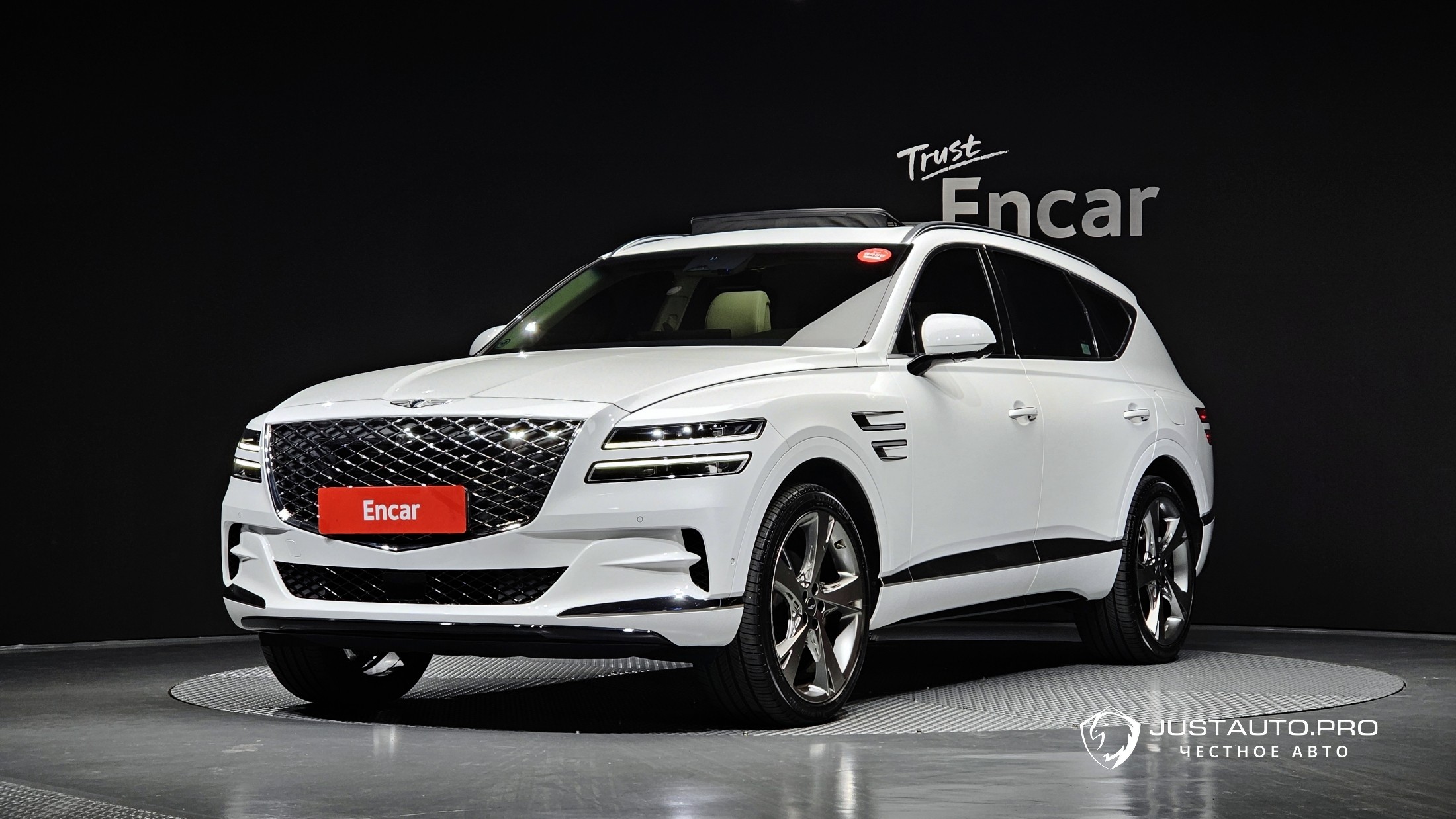 Автомобиль Genesis GV80