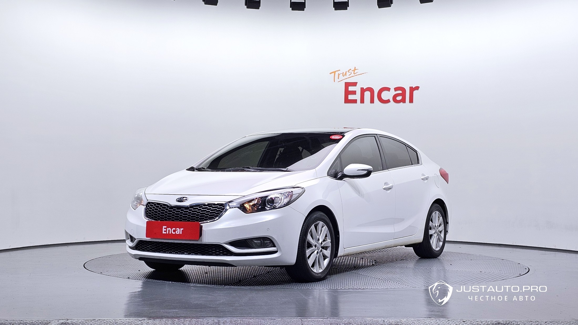 Автомобиль Kia K3