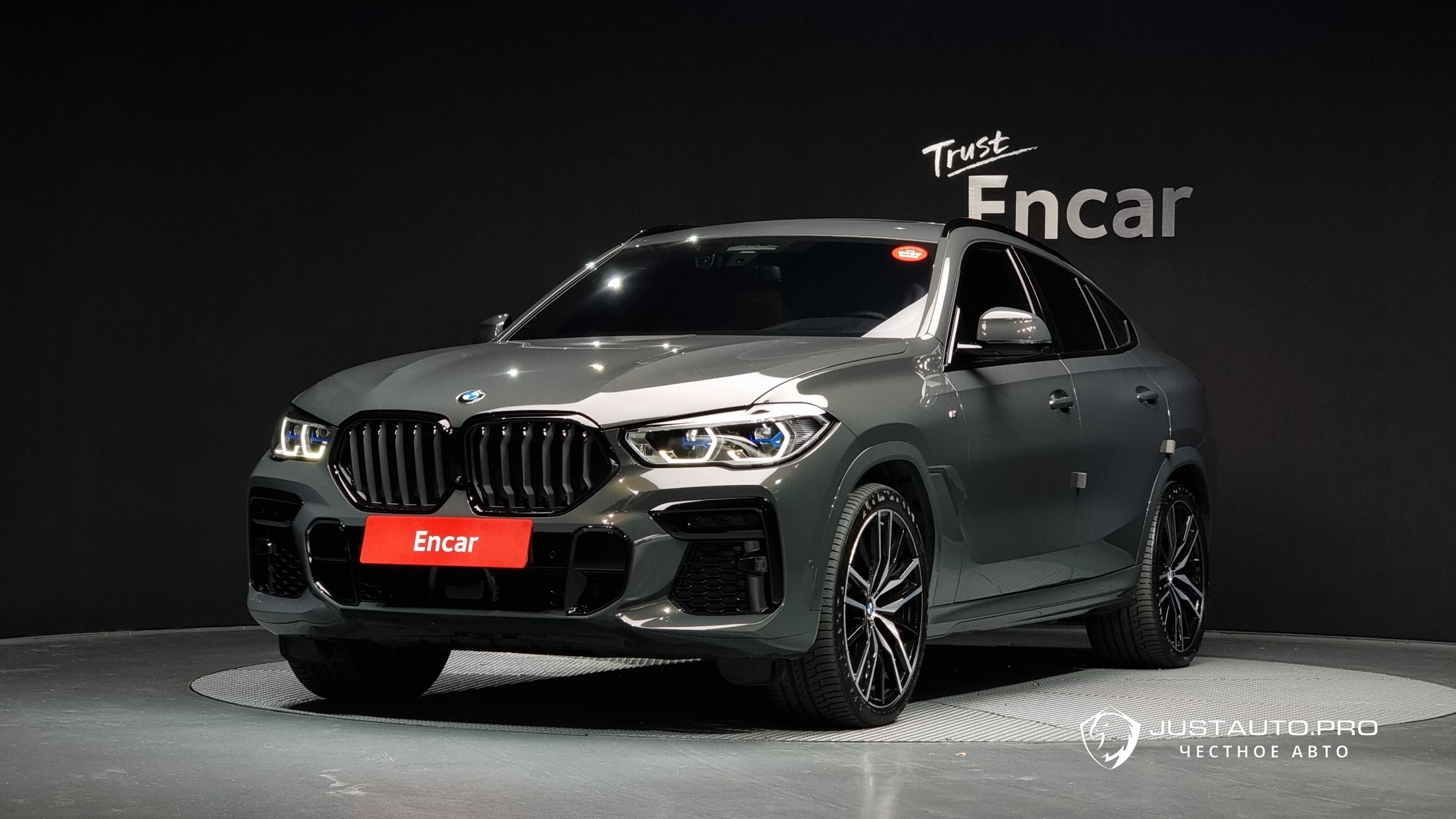 Автомобиль BMW X6
