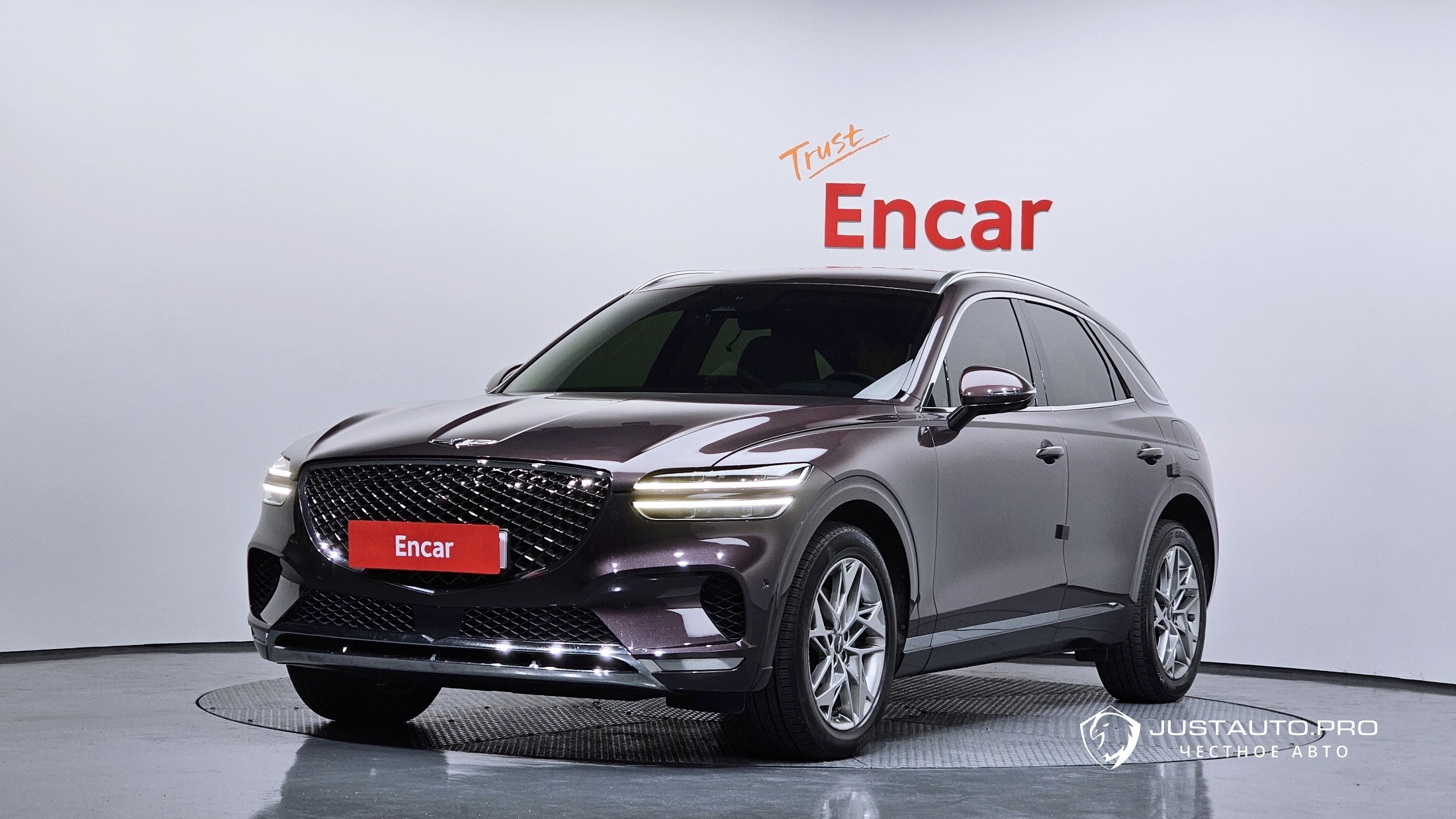 Автомобиль Genesis GV70