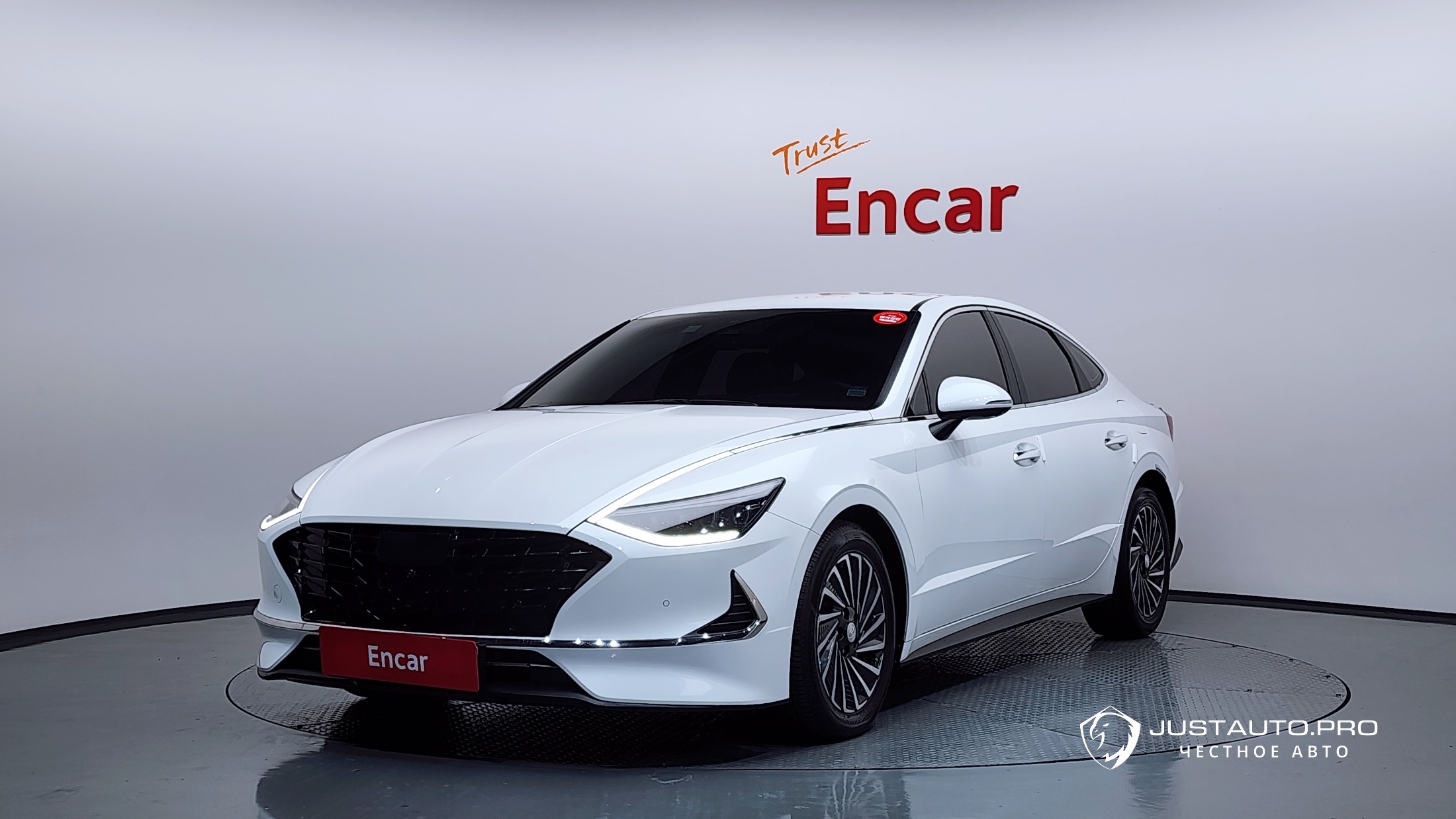 Автомобиль Hyundai Sonata