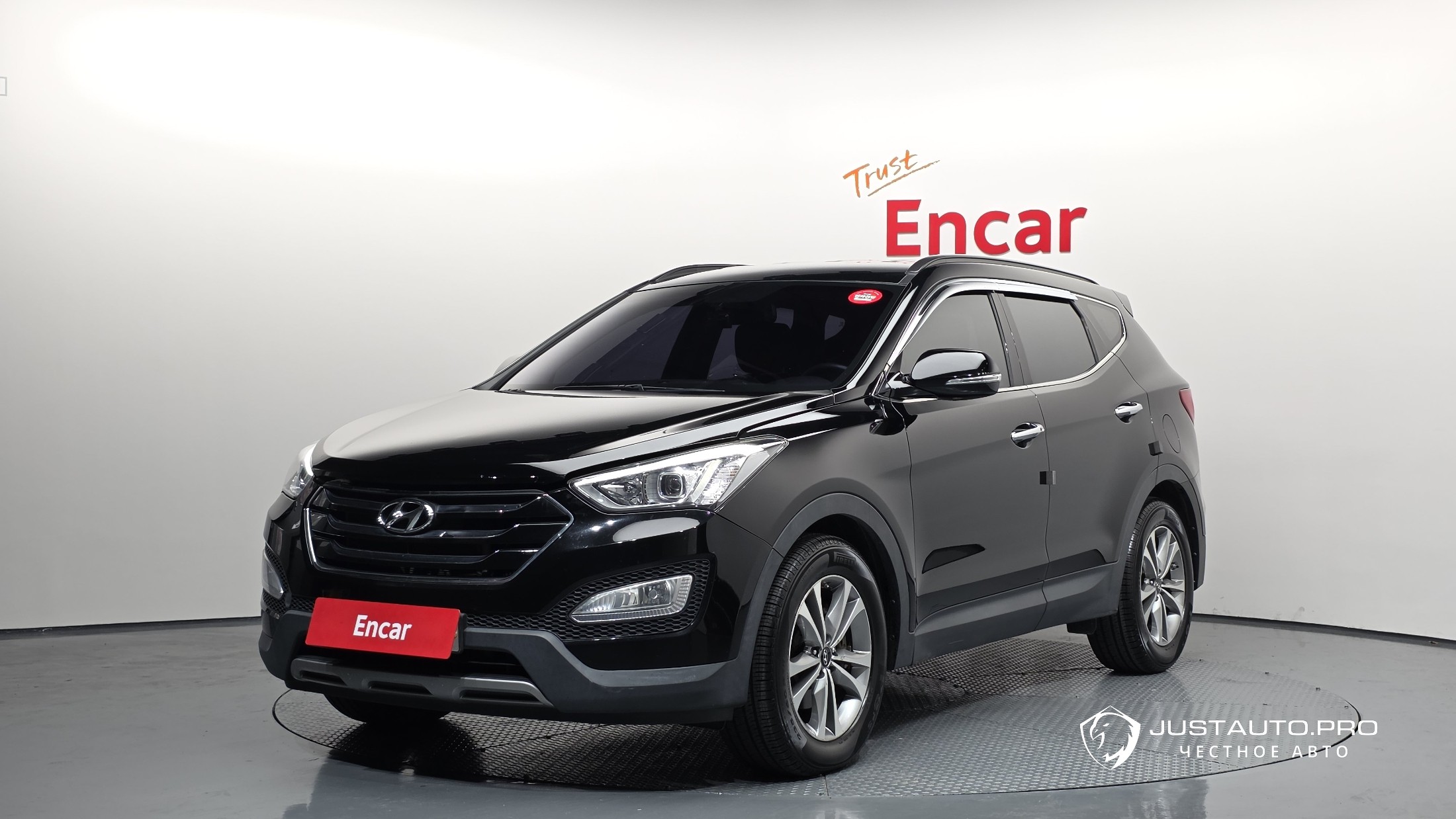 Автомобиль Hyundai Santafe