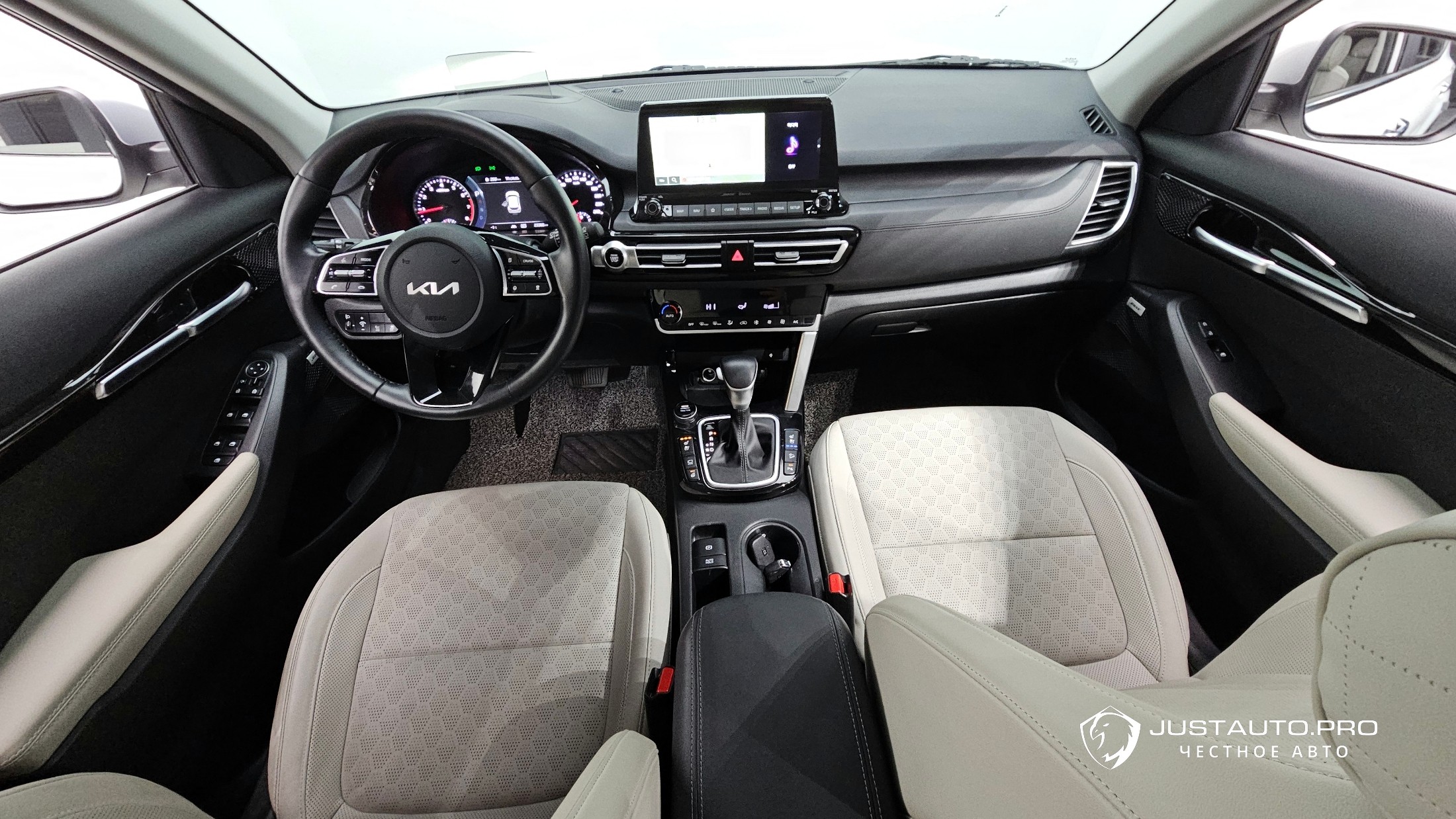 Автомобиль Kia Seltos