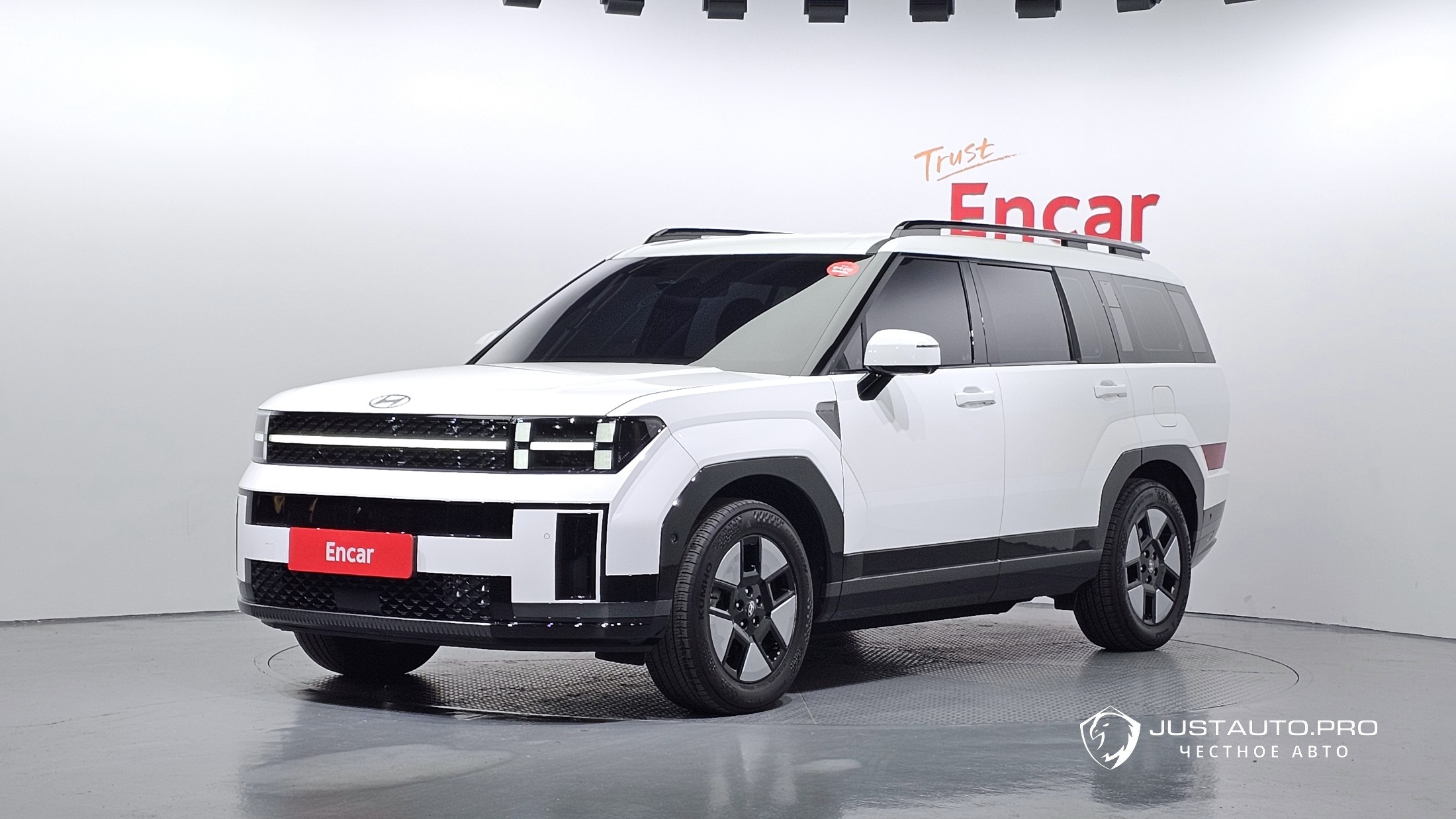 Автомобиль Hyundai Santafe