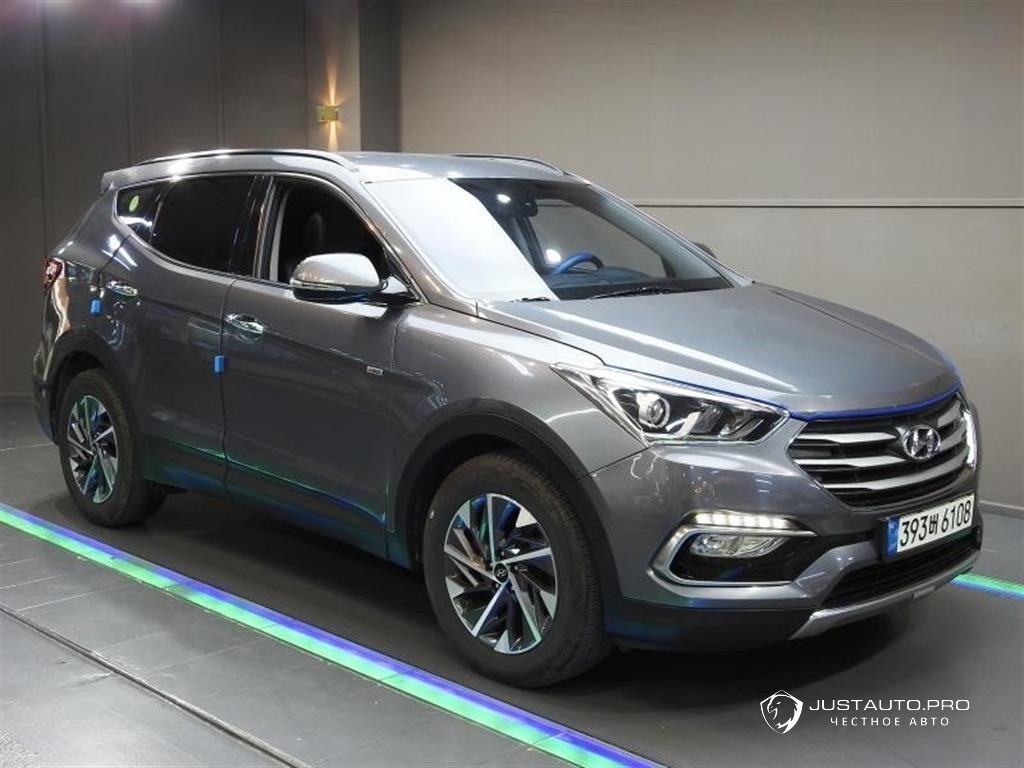 Автомобиль Hyundai Santafe