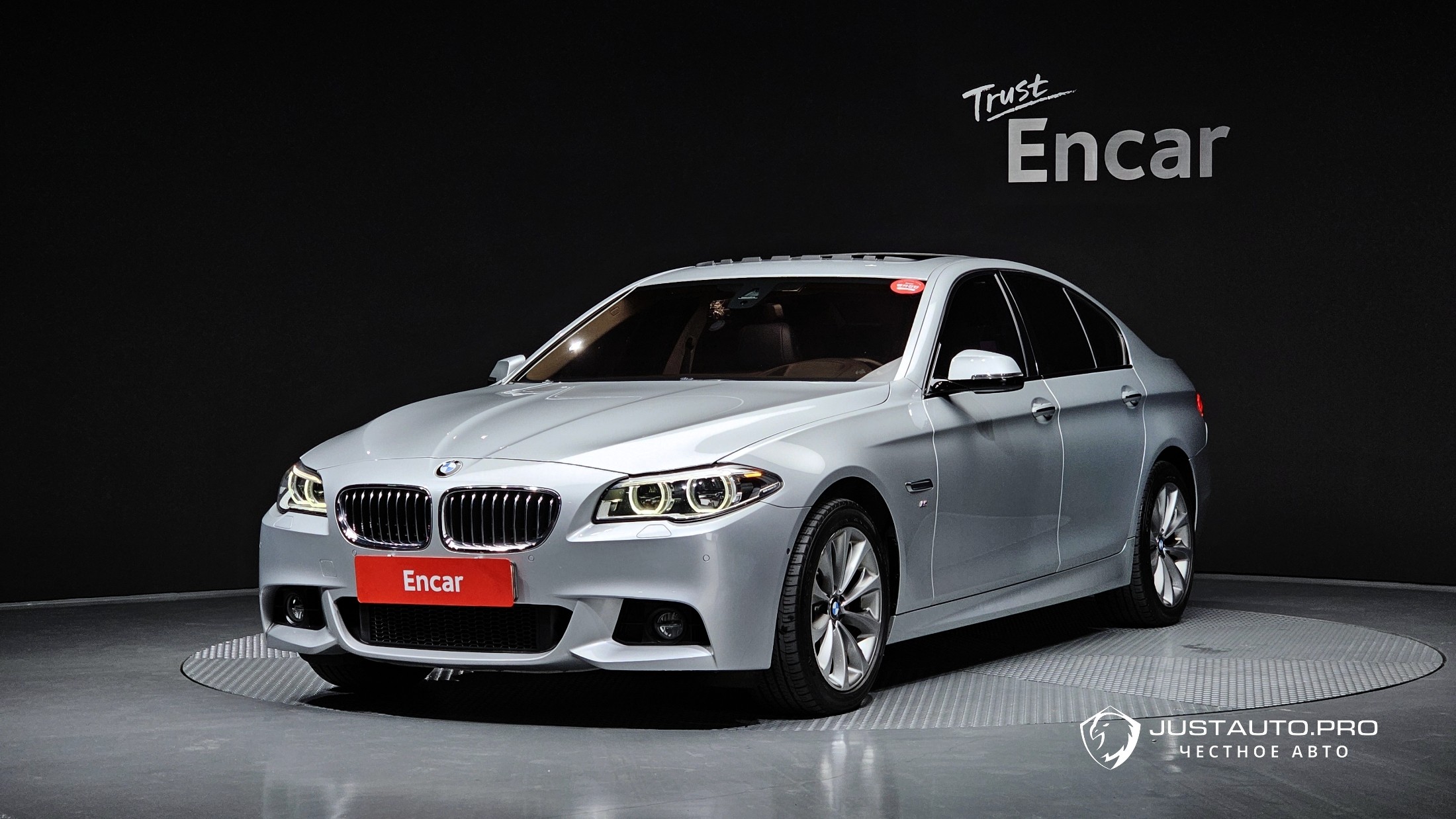 Автомобиль BMW 5-Series