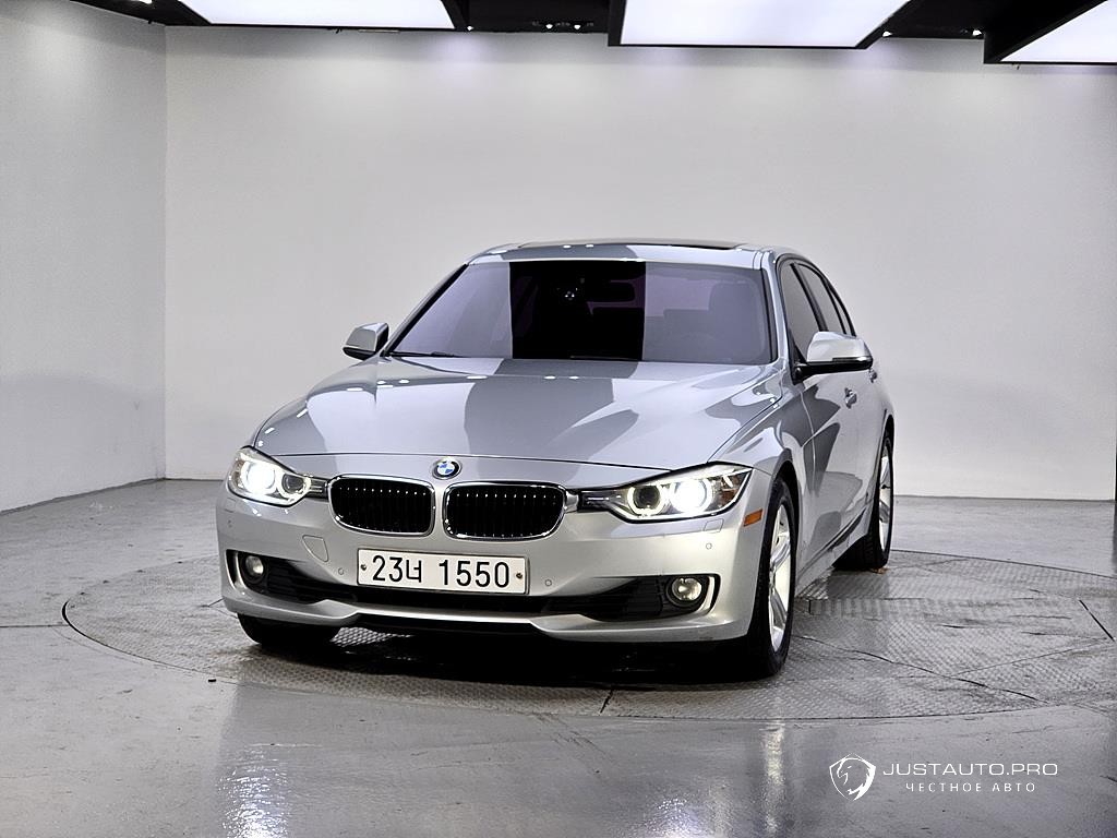 Автомобиль BMW 3-Series