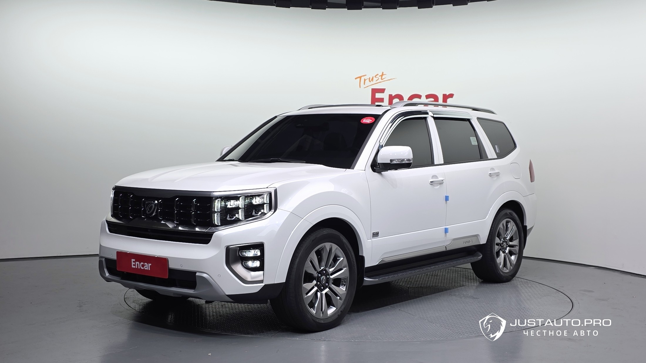 Автомобиль Kia Mohave