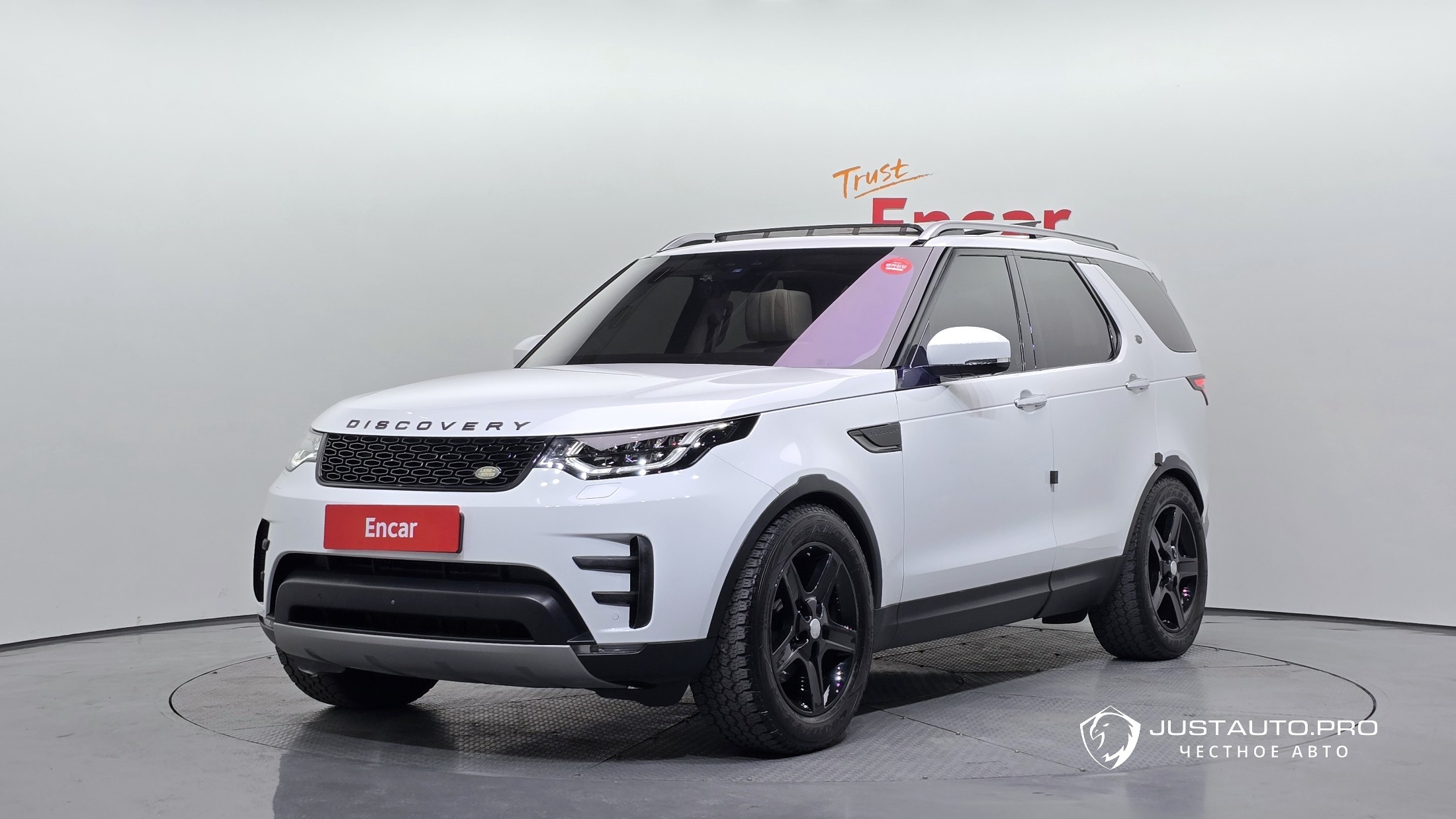 Автомобиль Land Rover Discovery