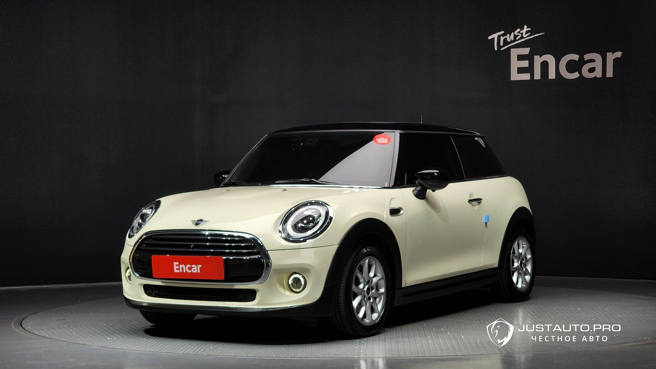 Автомобиль Mini Cooper