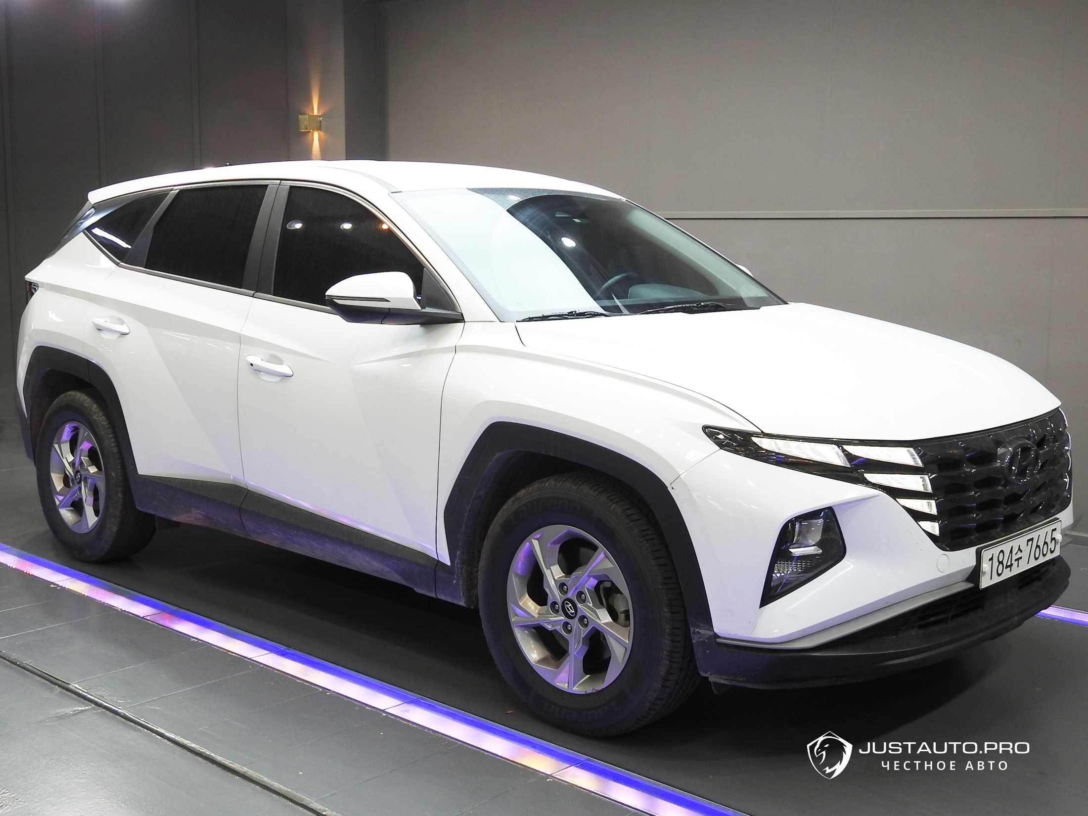 Автомобиль Hyundai Tucson