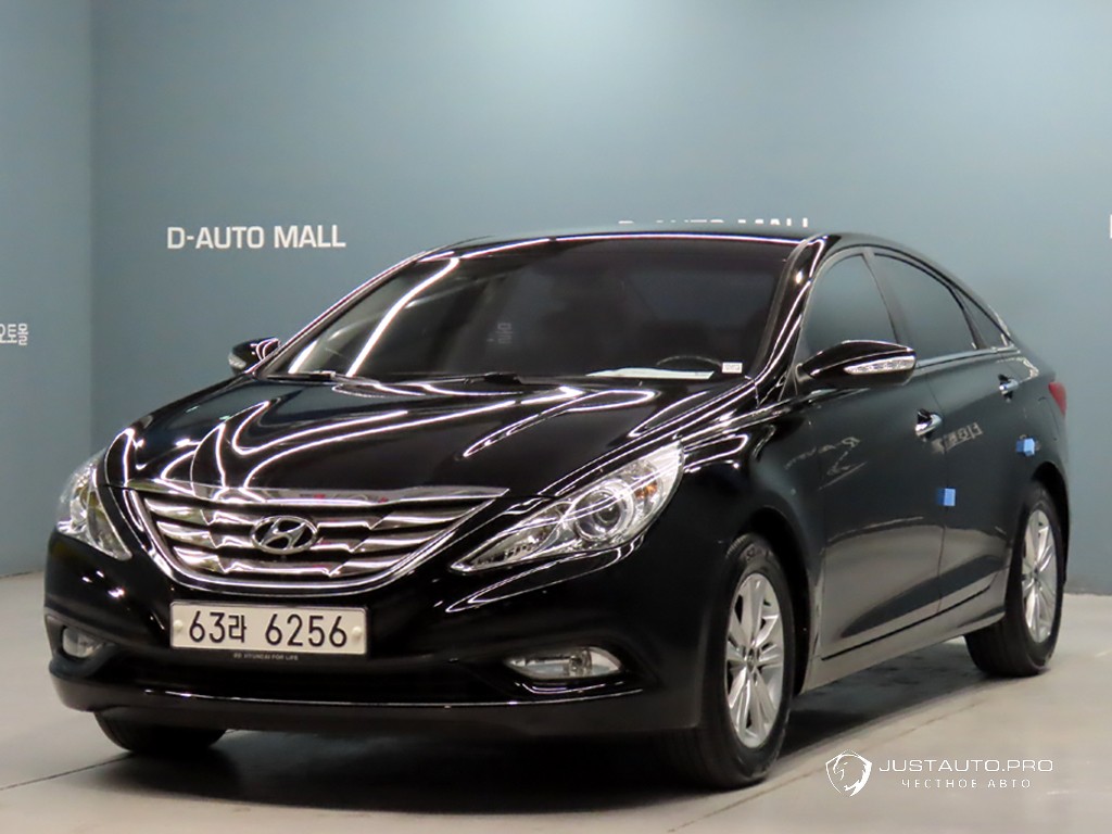 Автомобиль Hyundai Sonata