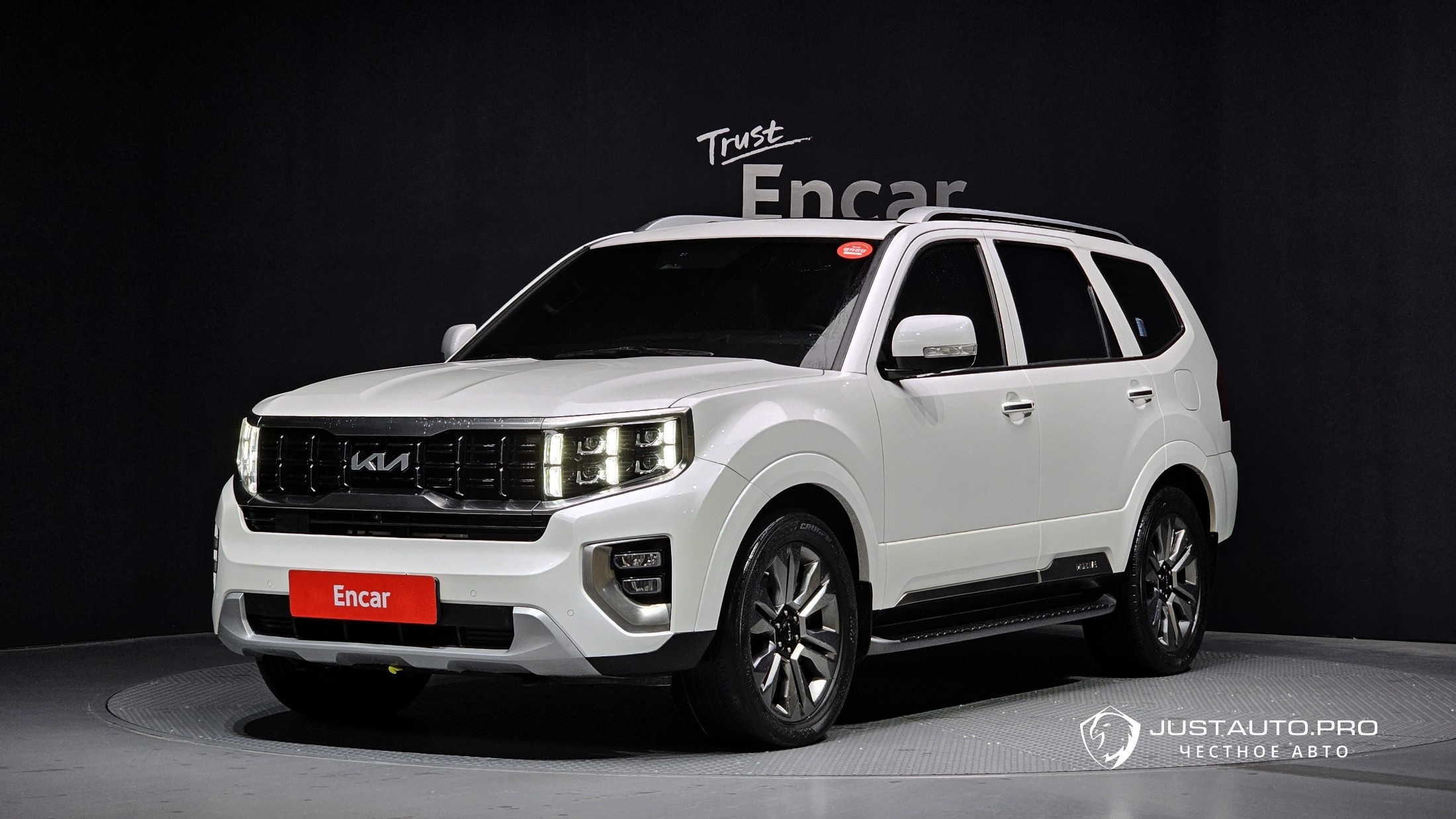 Автомобиль Kia Mohave