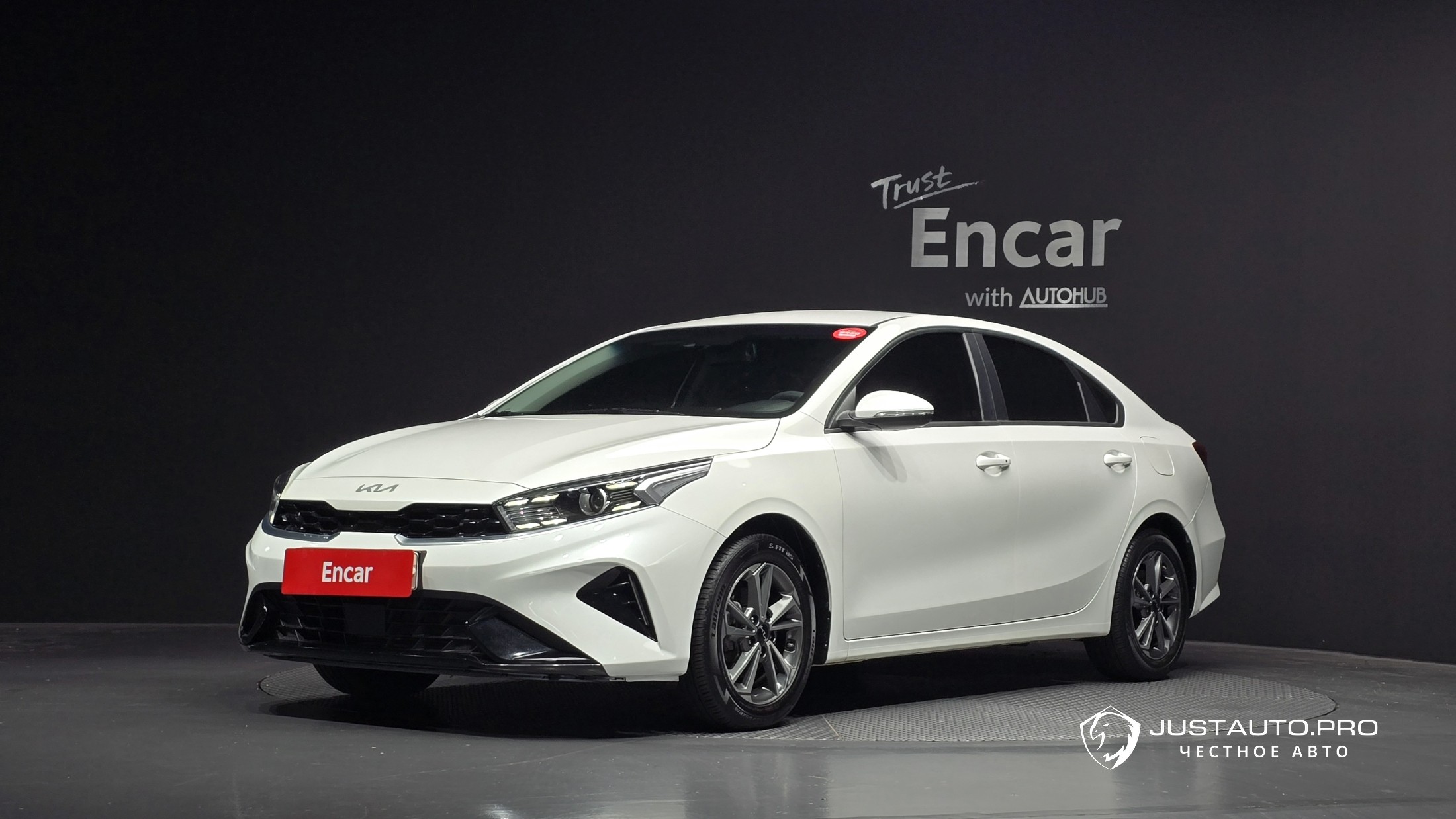 Автомобиль Kia K3