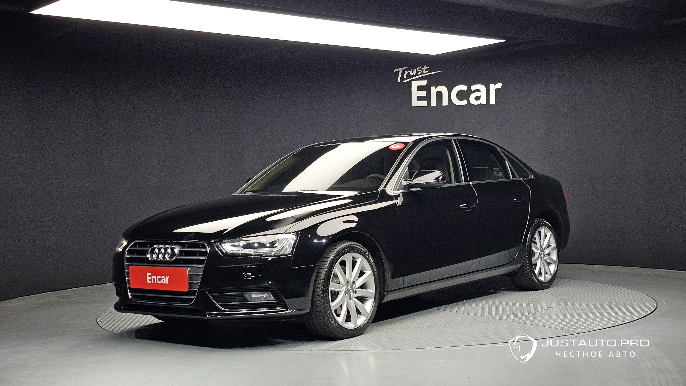 Автомобиль Audi A4