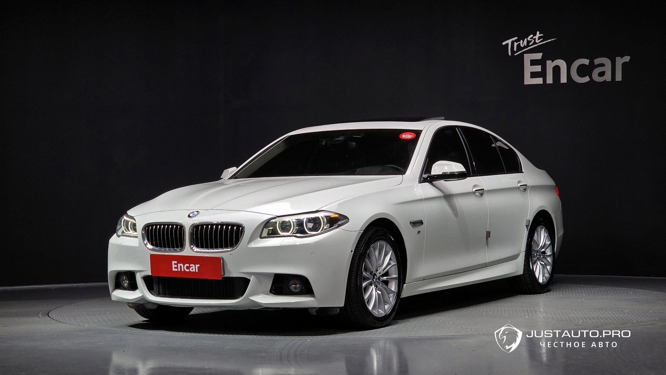 Автомобиль BMW 5-Series