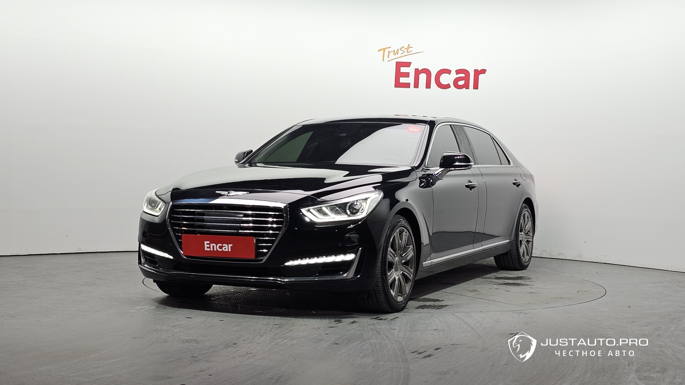 Автомобиль Genesis EQ900