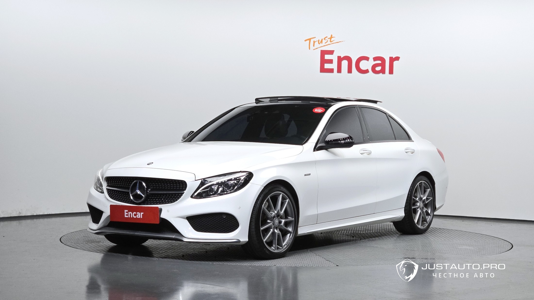 Автомобиль Mercedes-Benz C-Class