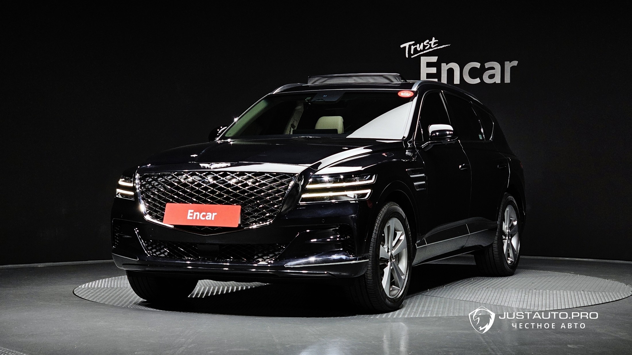 Автомобиль Genesis GV80