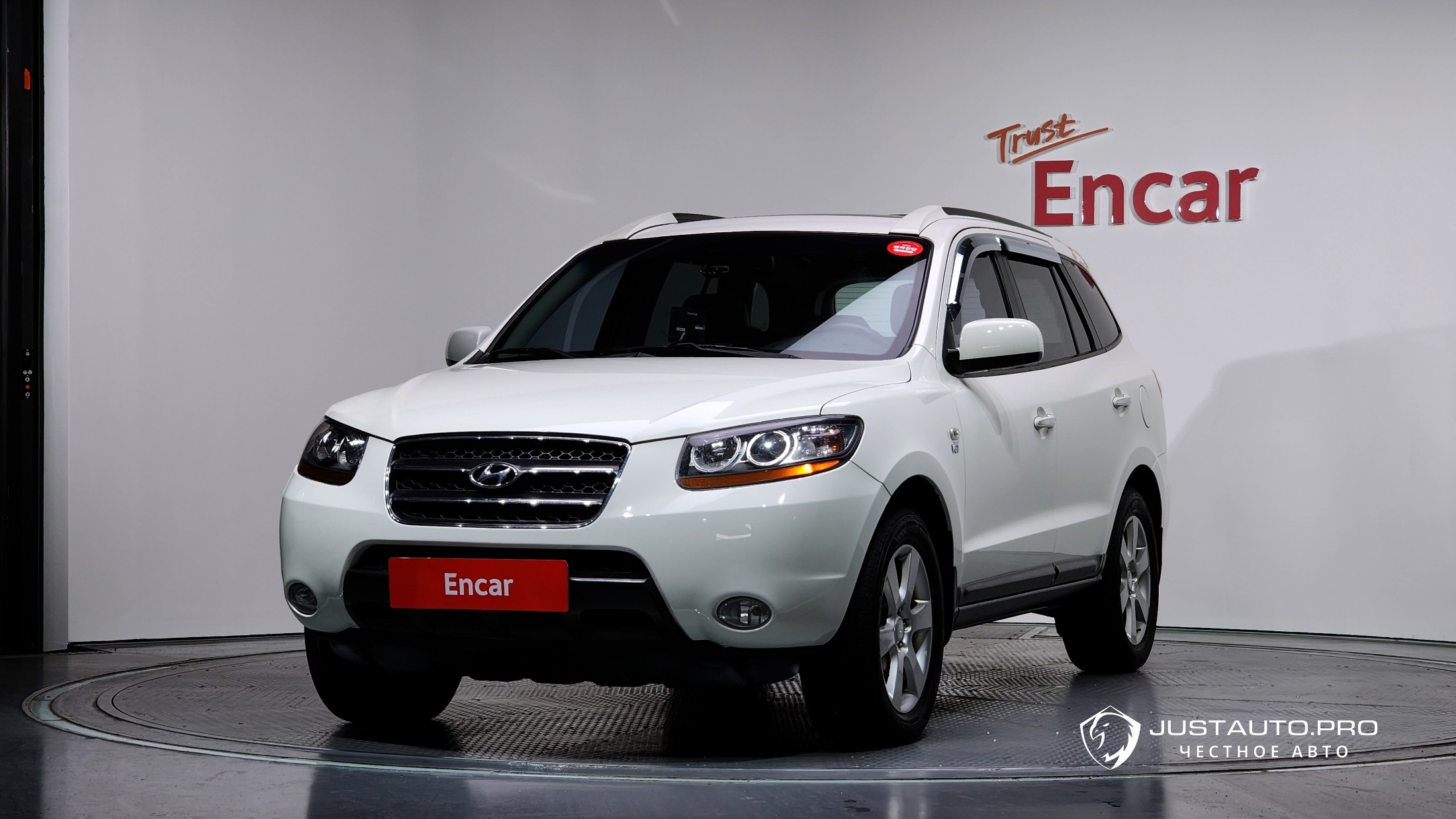 Автомобиль Hyundai Santafe