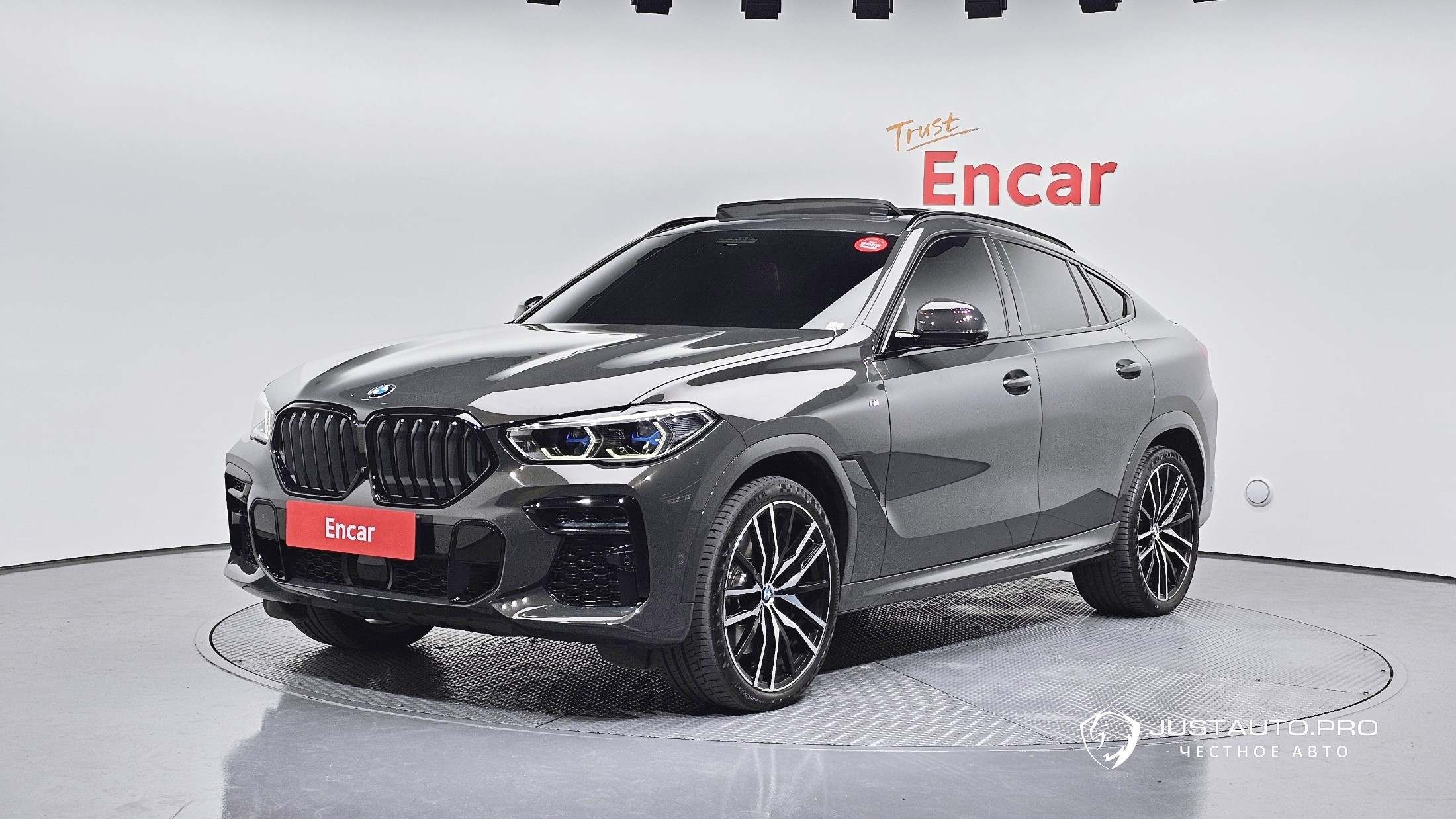 Автомобиль BMW X6