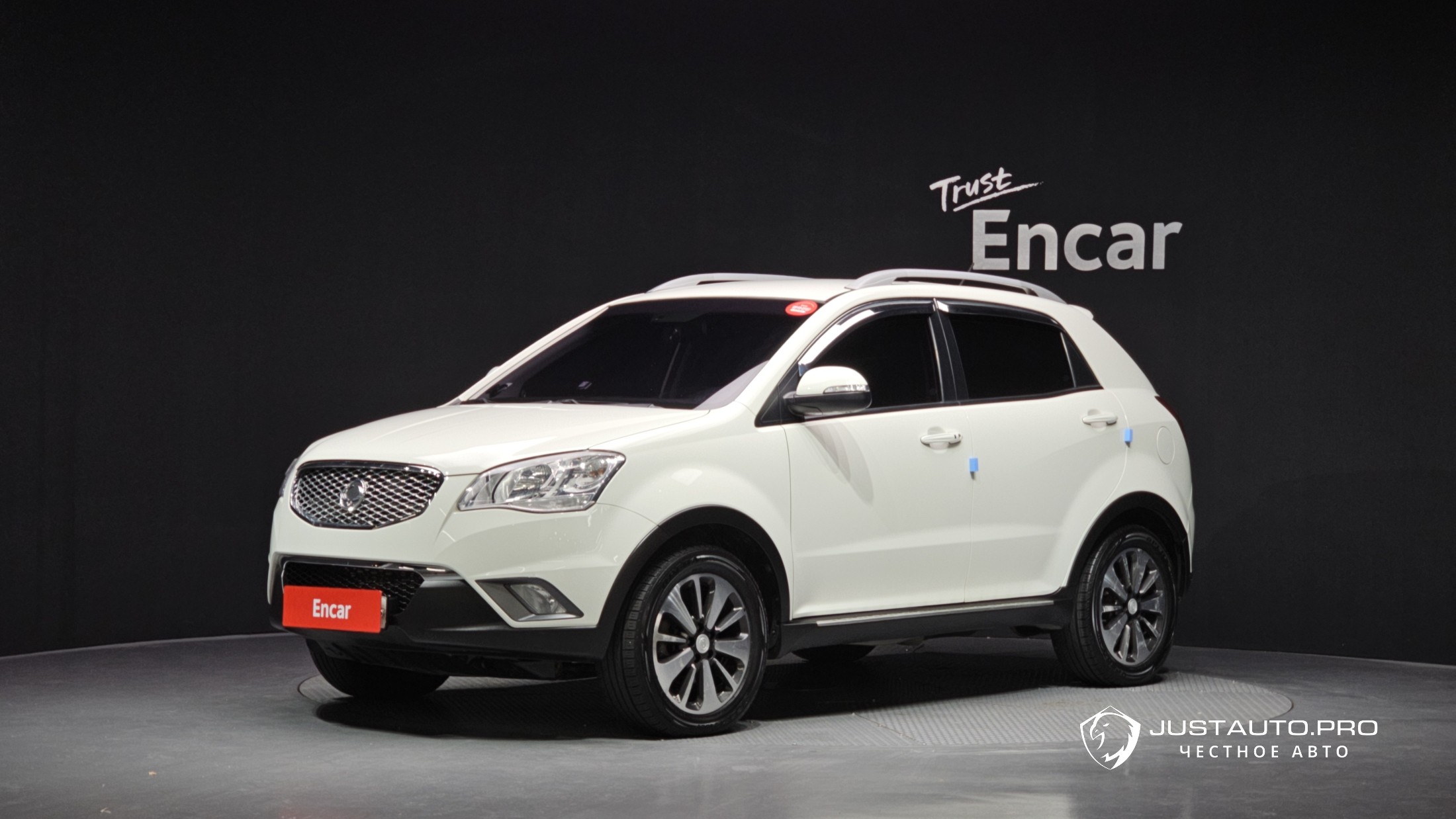Автомобиль KG_Mobility_Ssangyong KORANDO