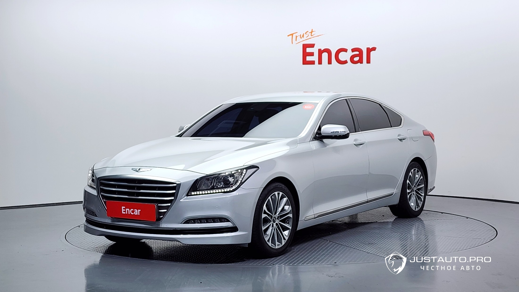 Автомобиль Hyundai Genesis