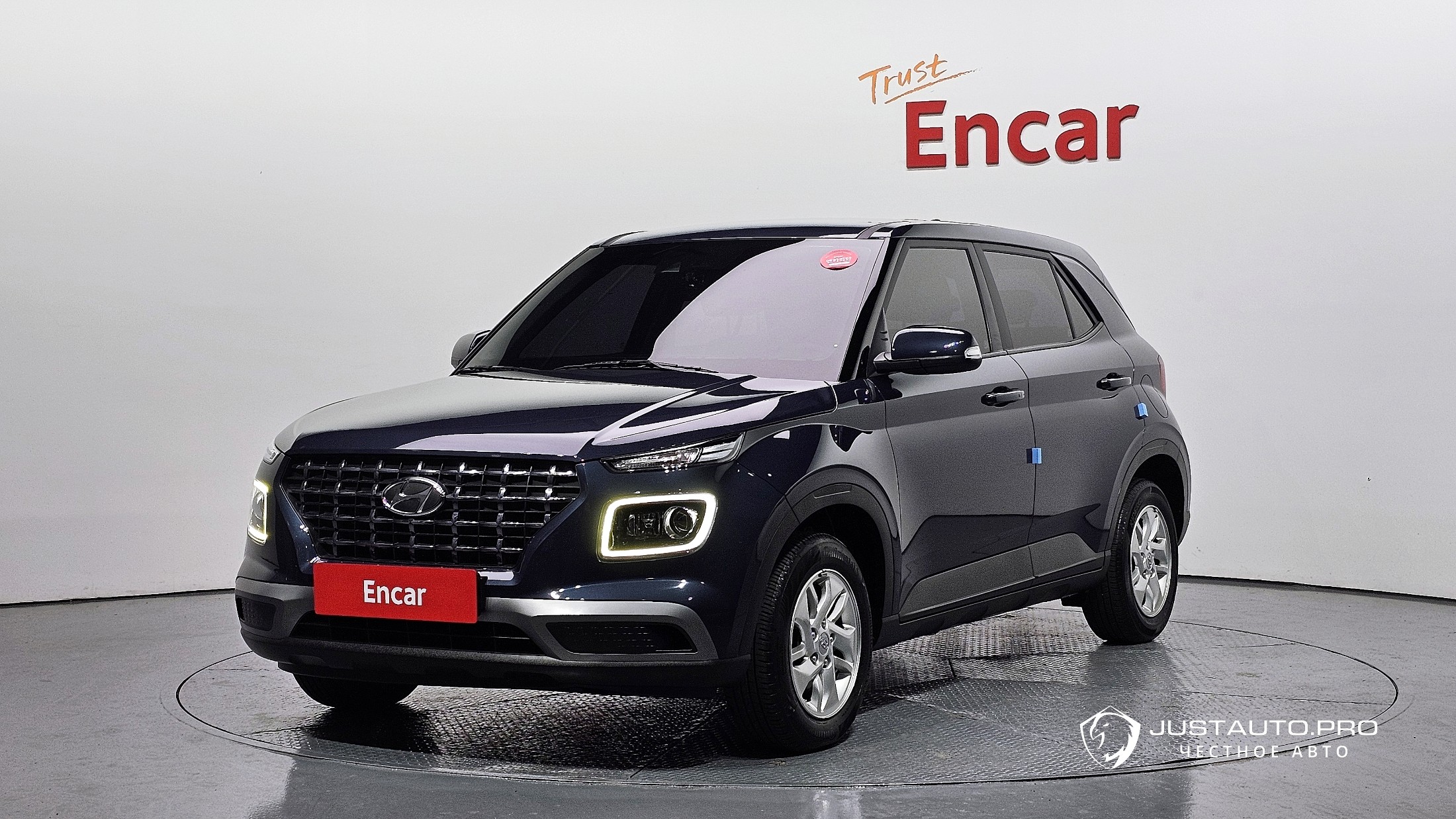 Автомобиль Hyundai Venue