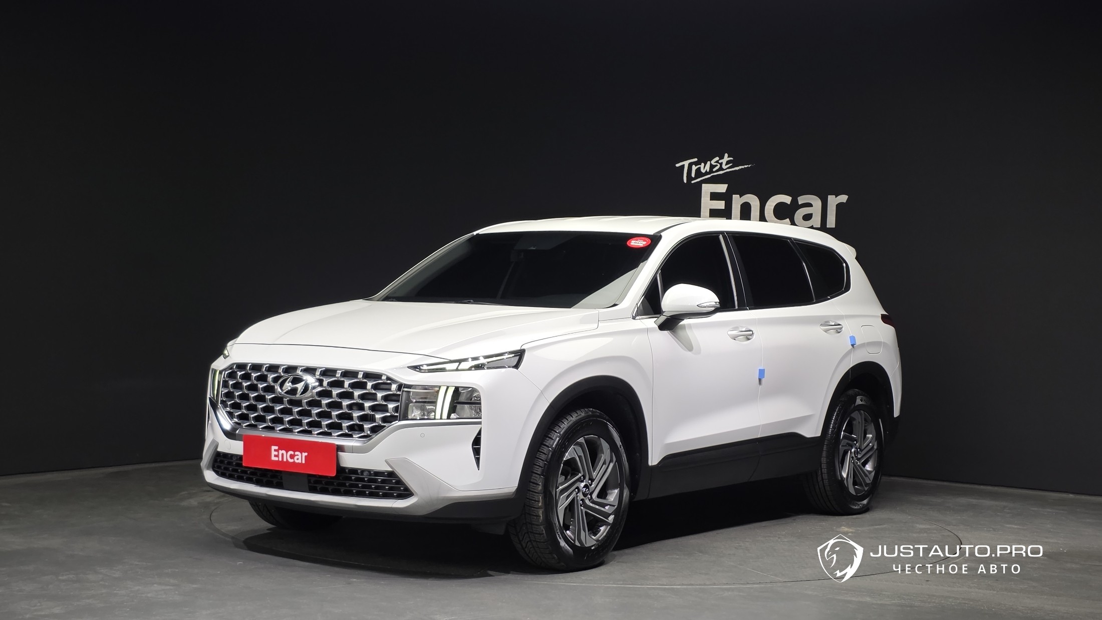 Автомобиль Hyundai Santafe