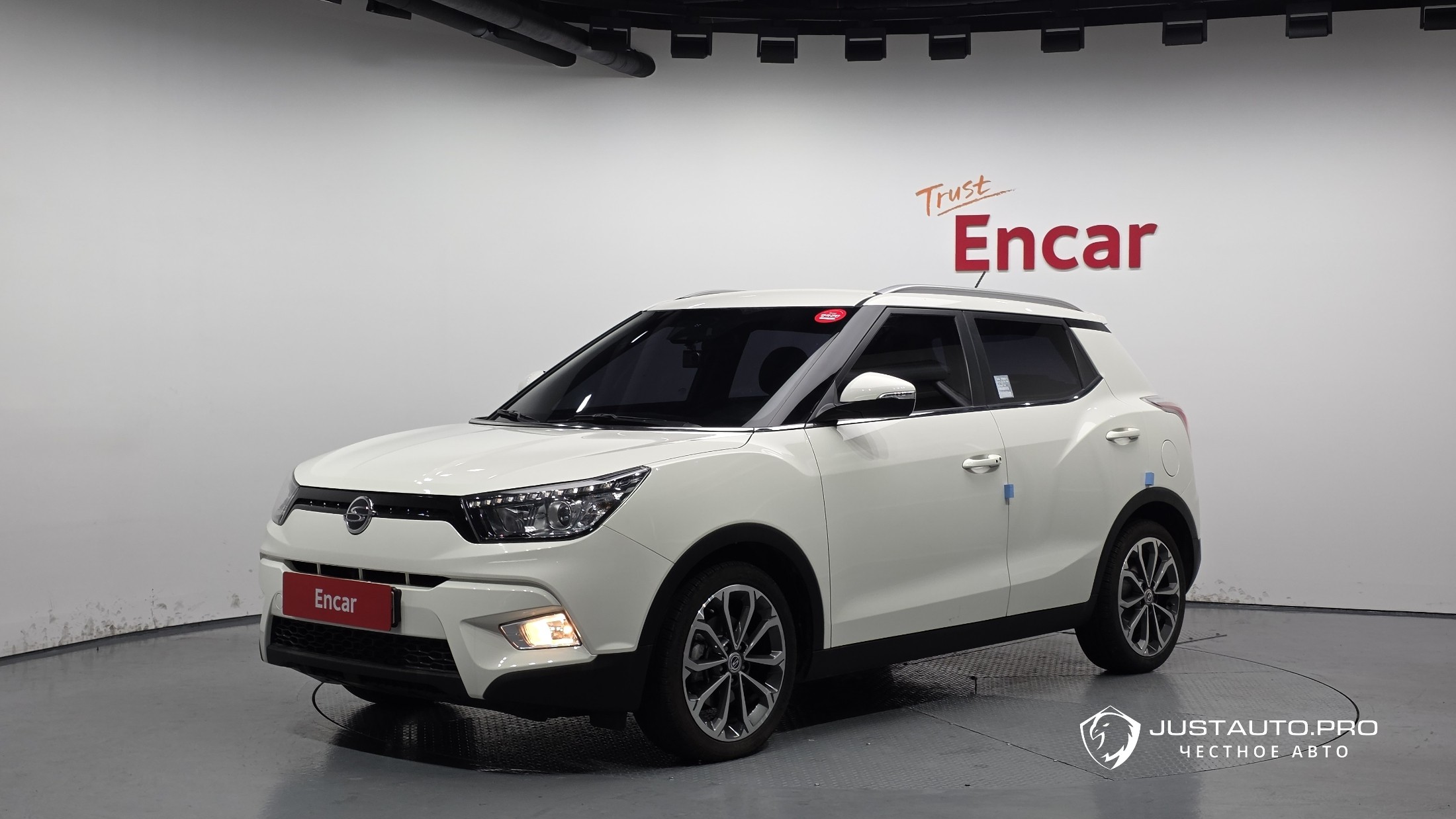 Автомобиль KG_Mobility_Ssangyong TIBOLI