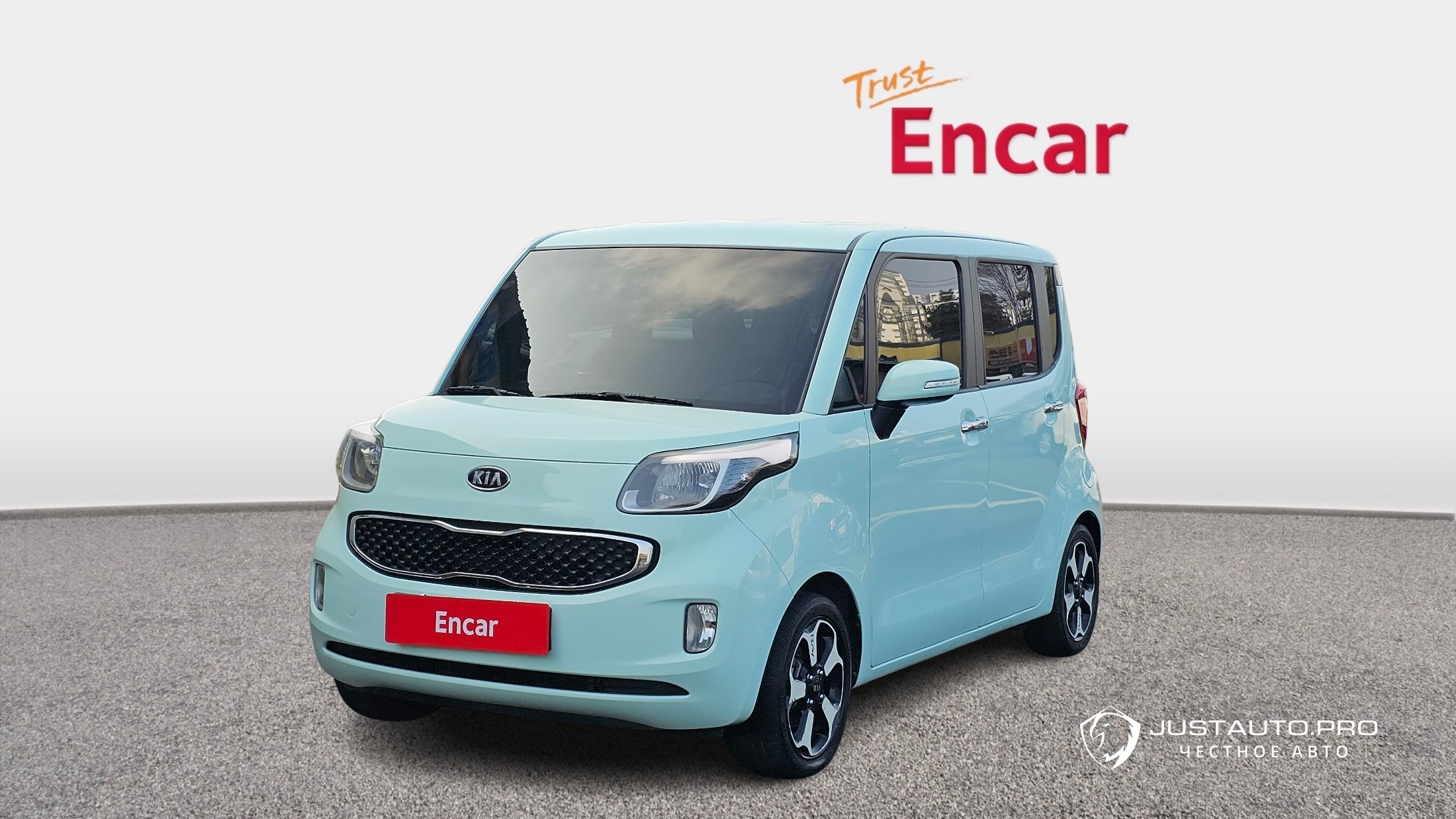 Автомобиль Kia RAY