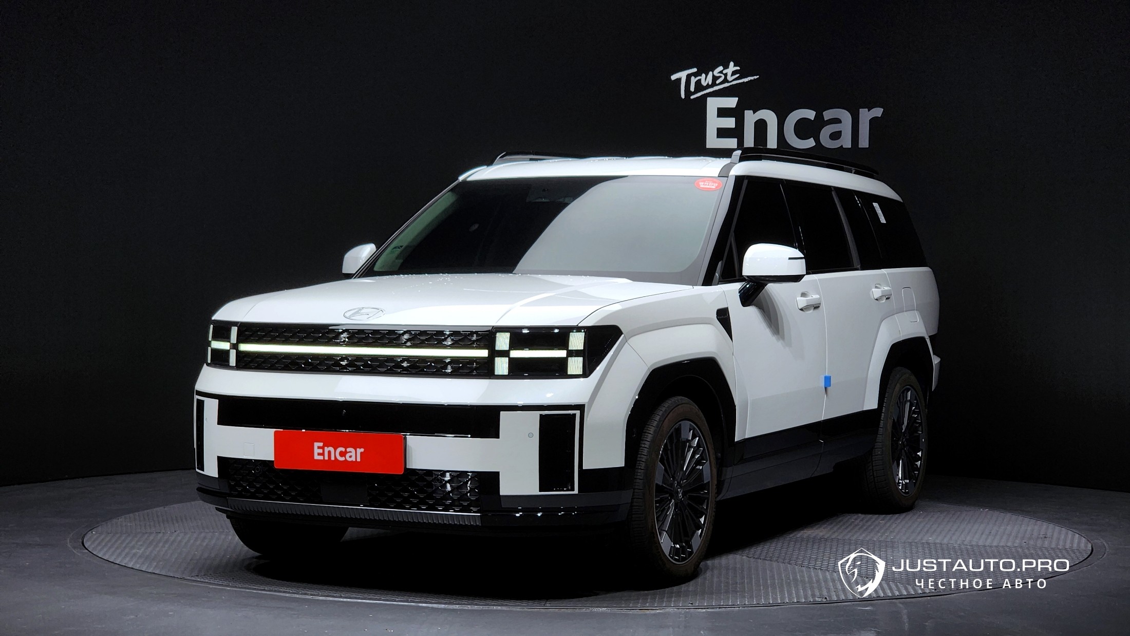 Автомобиль Hyundai Santafe