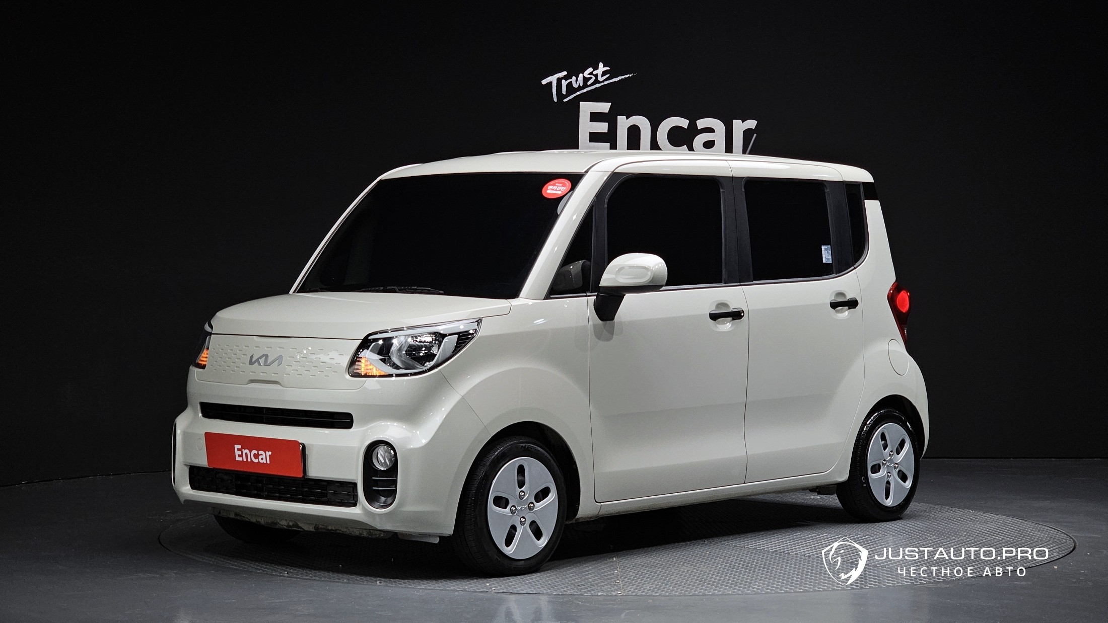 Автомобиль Kia RAY