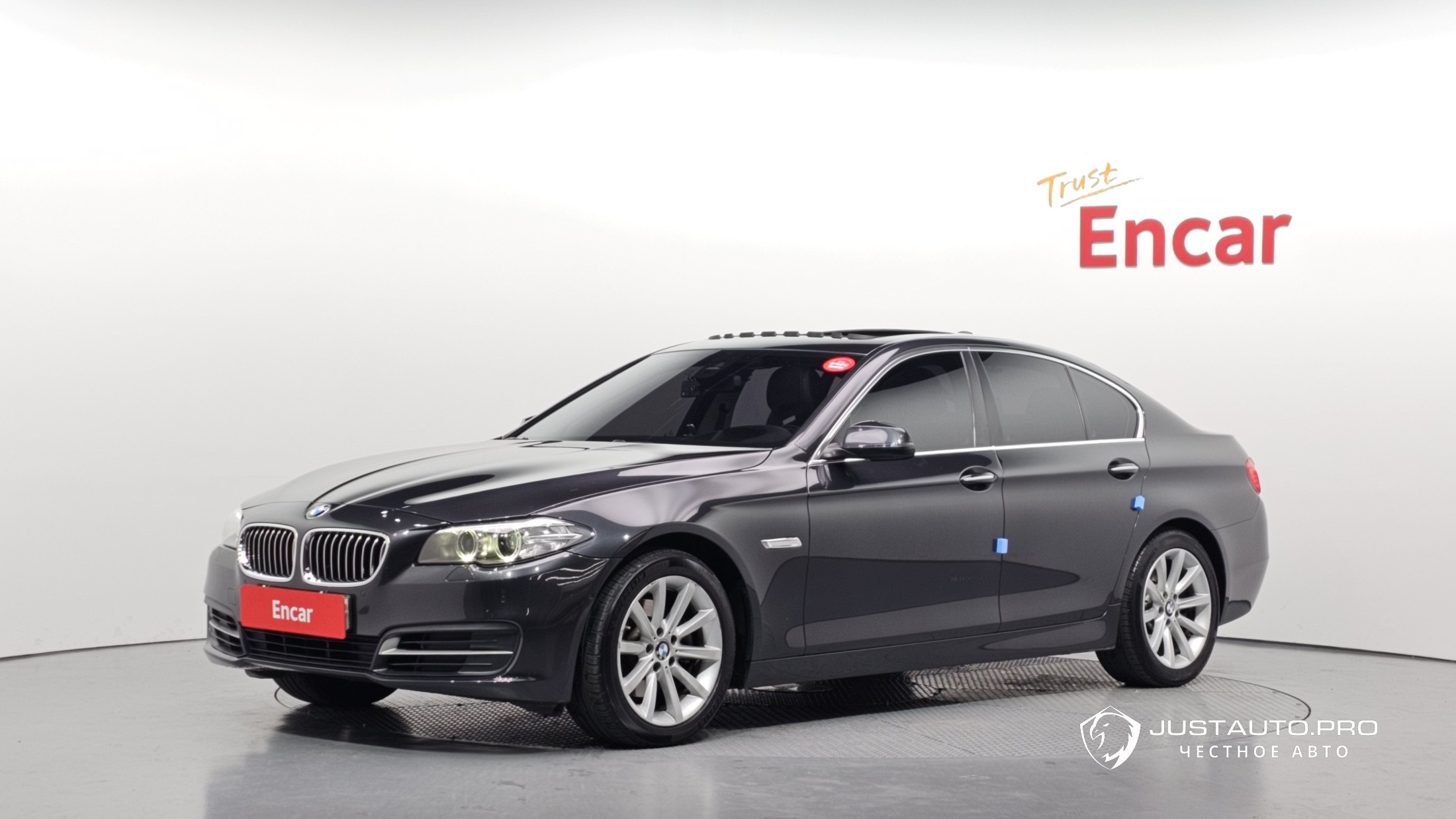 Автомобиль BMW 5-Series