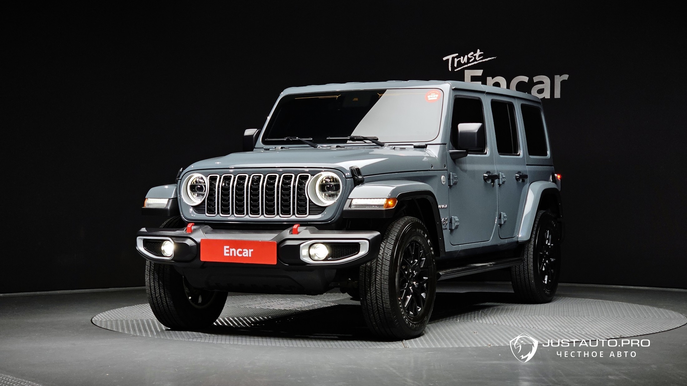 Автомобиль Jeep Wrangler