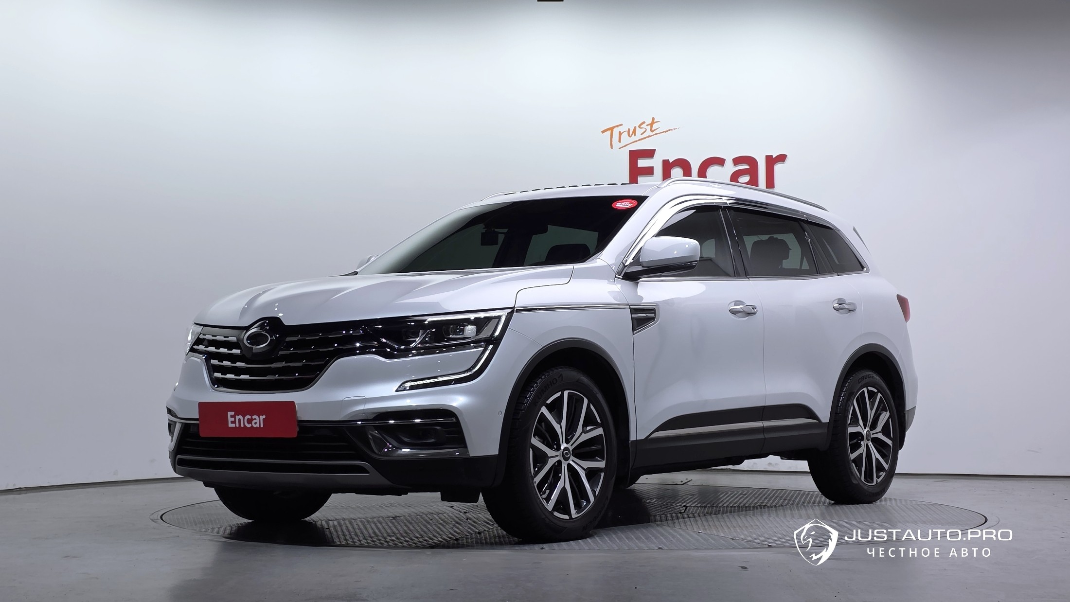 Автомобиль Renault-KoreaSamsung QM6