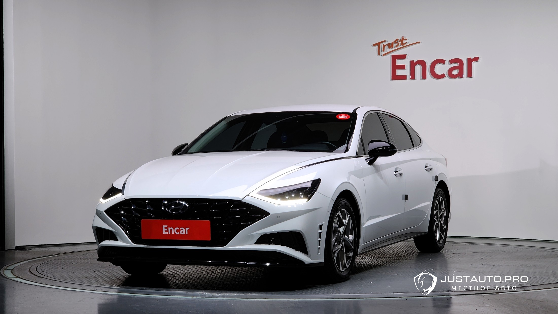 Автомобиль Hyundai Sonata