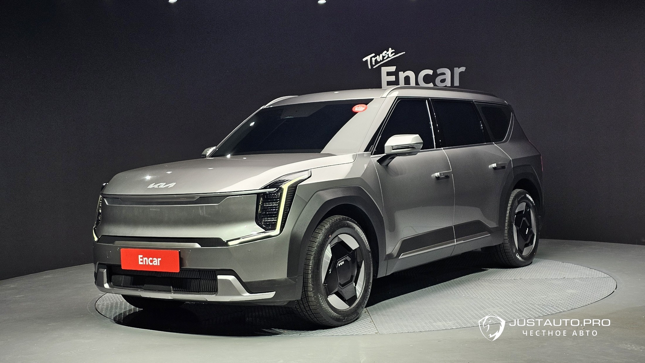 Автомобиль Kia EV9