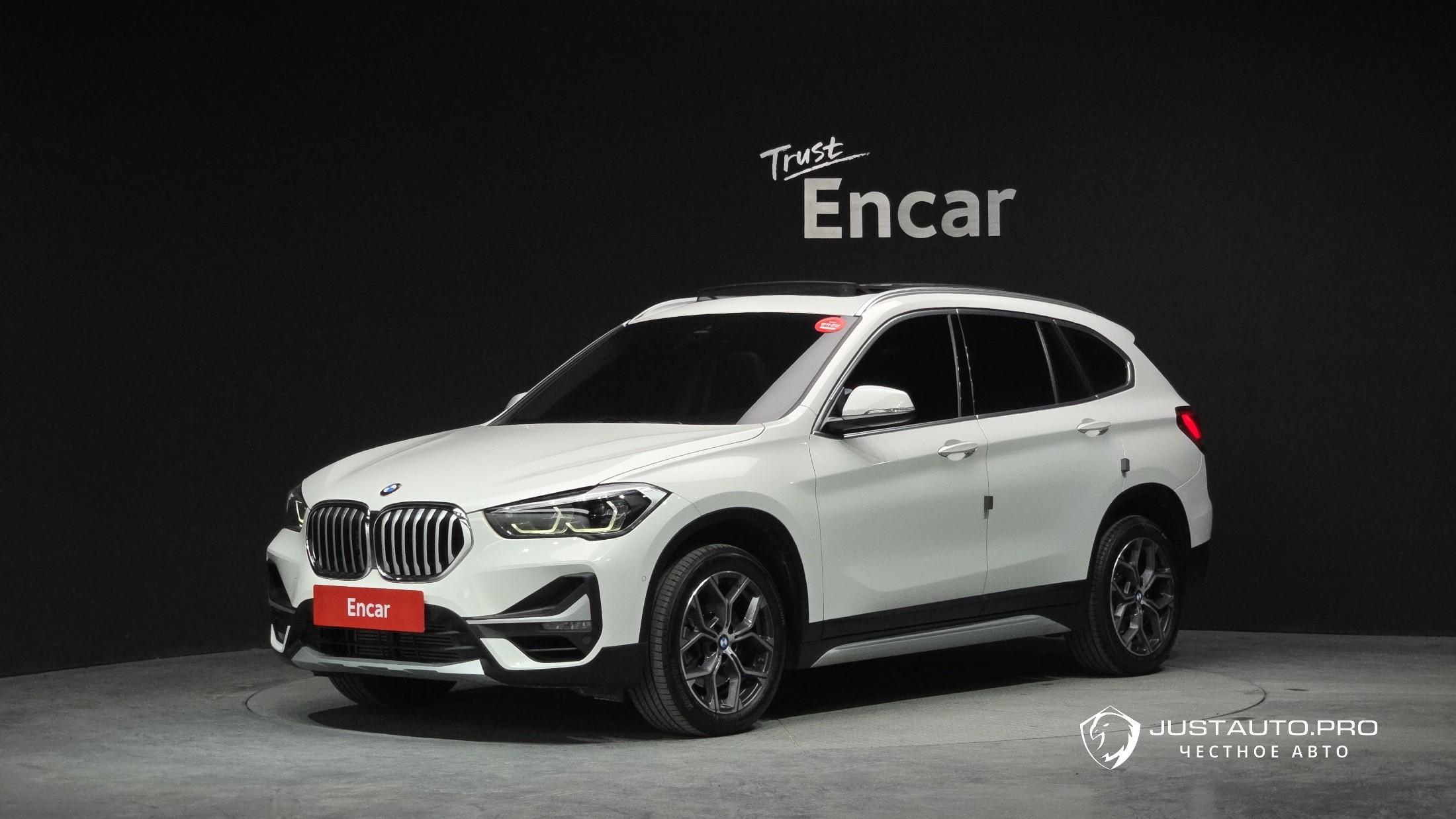 Автомобиль BMW X1