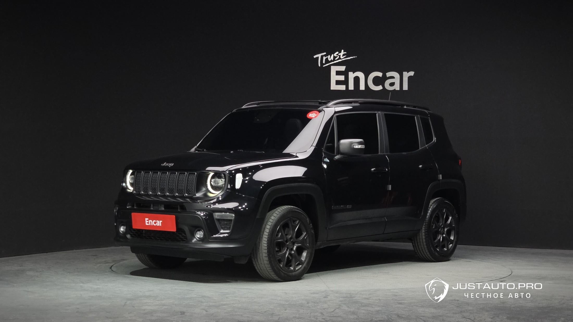 Автомобиль Jeep Renegade