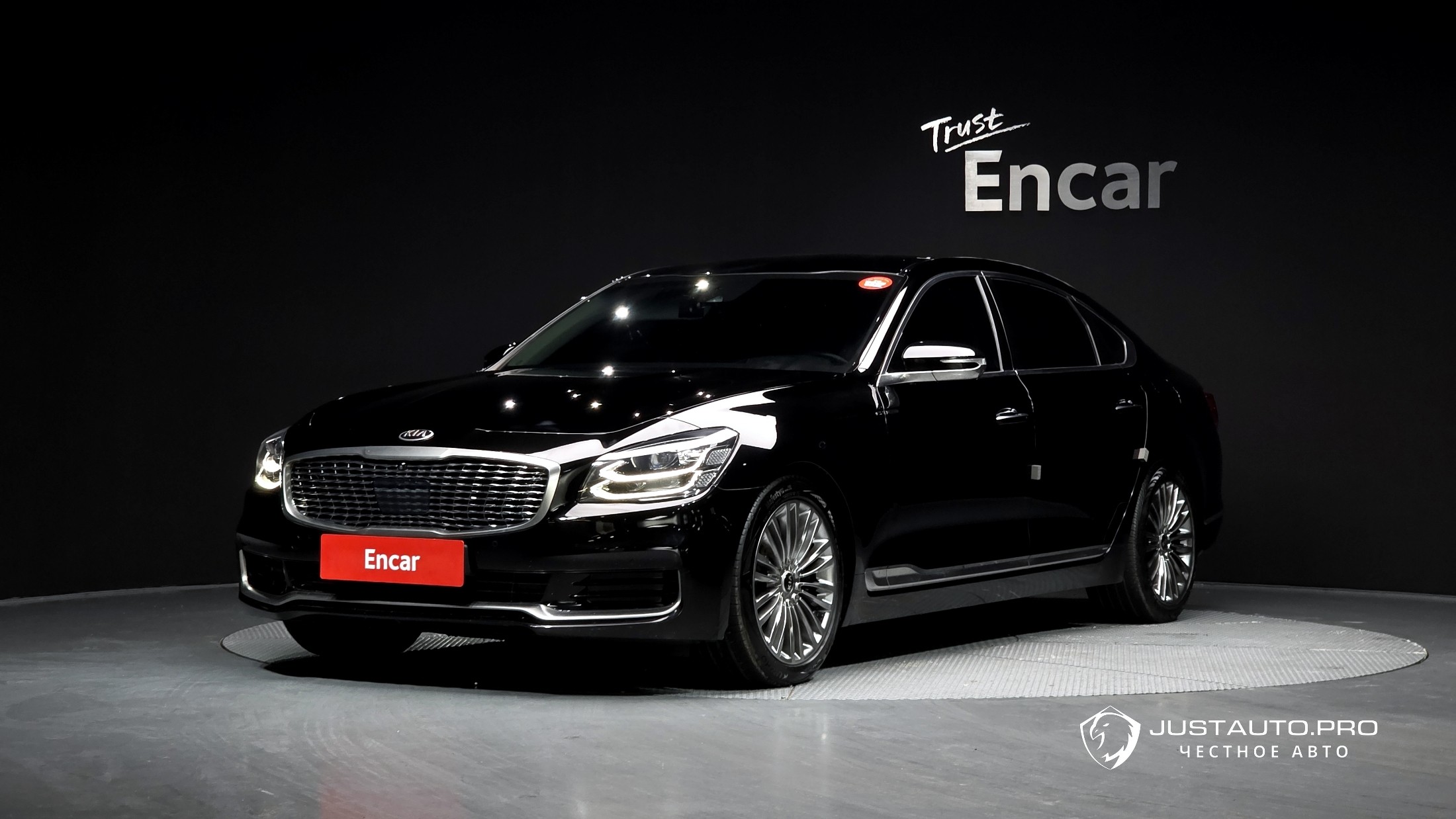 Автомобиль Kia K9