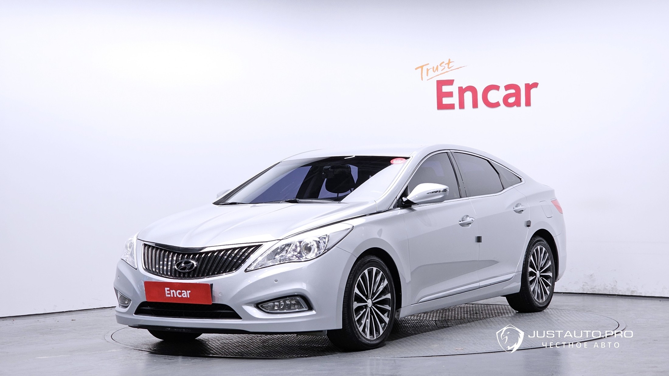 Автомобиль Hyundai Grandeur