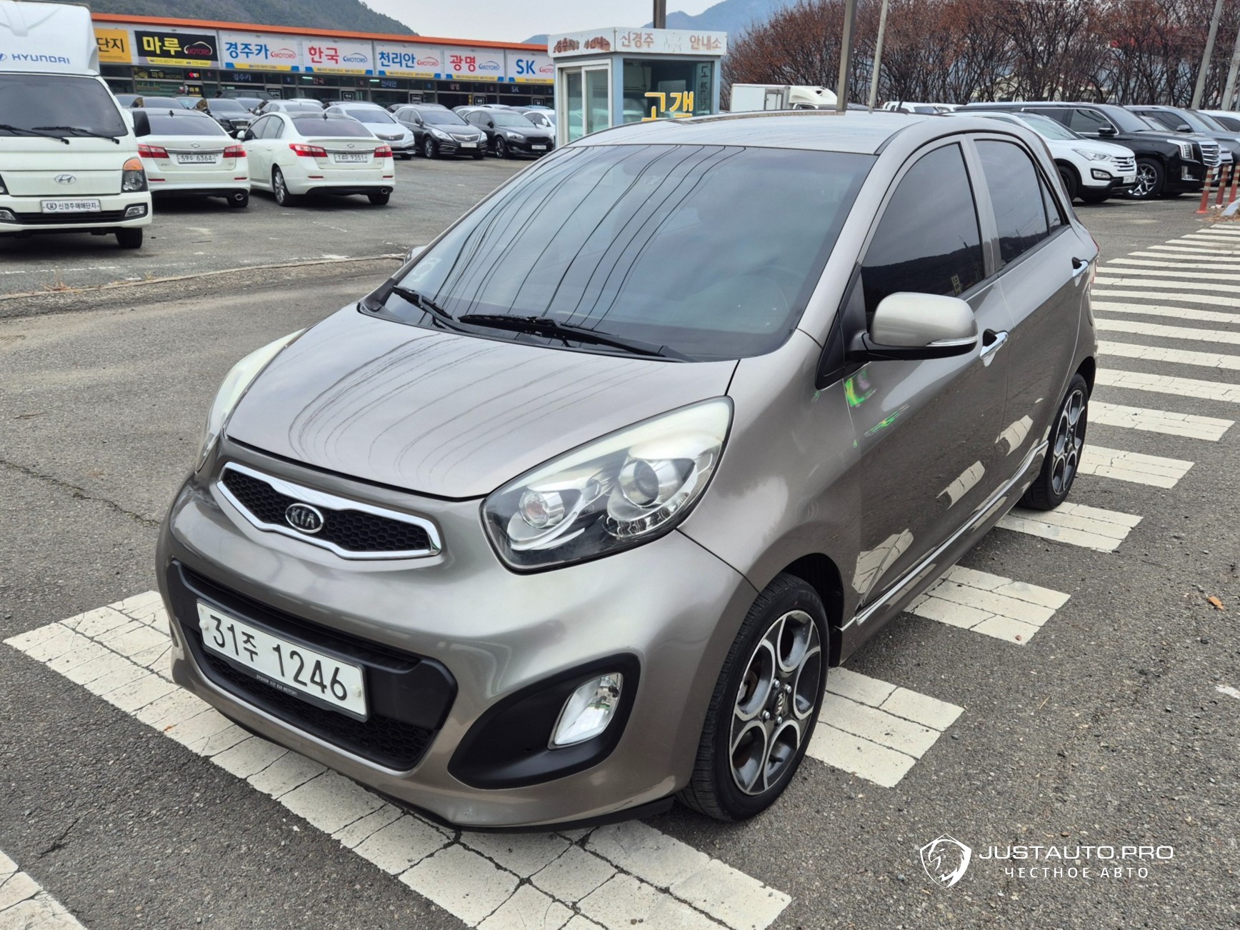 Автомобиль Kia morning